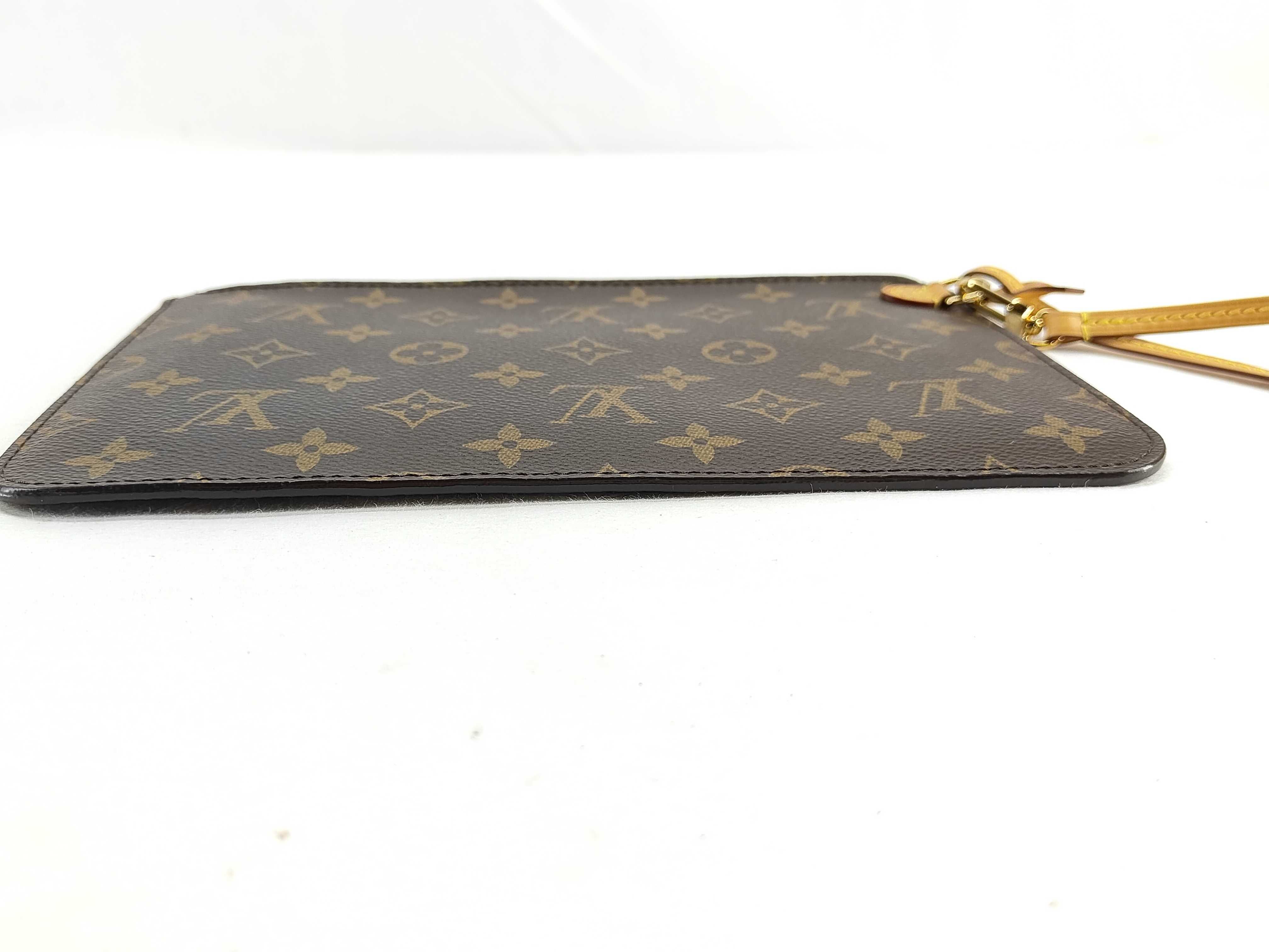Monogram Neverfull with attached pouch — view 7