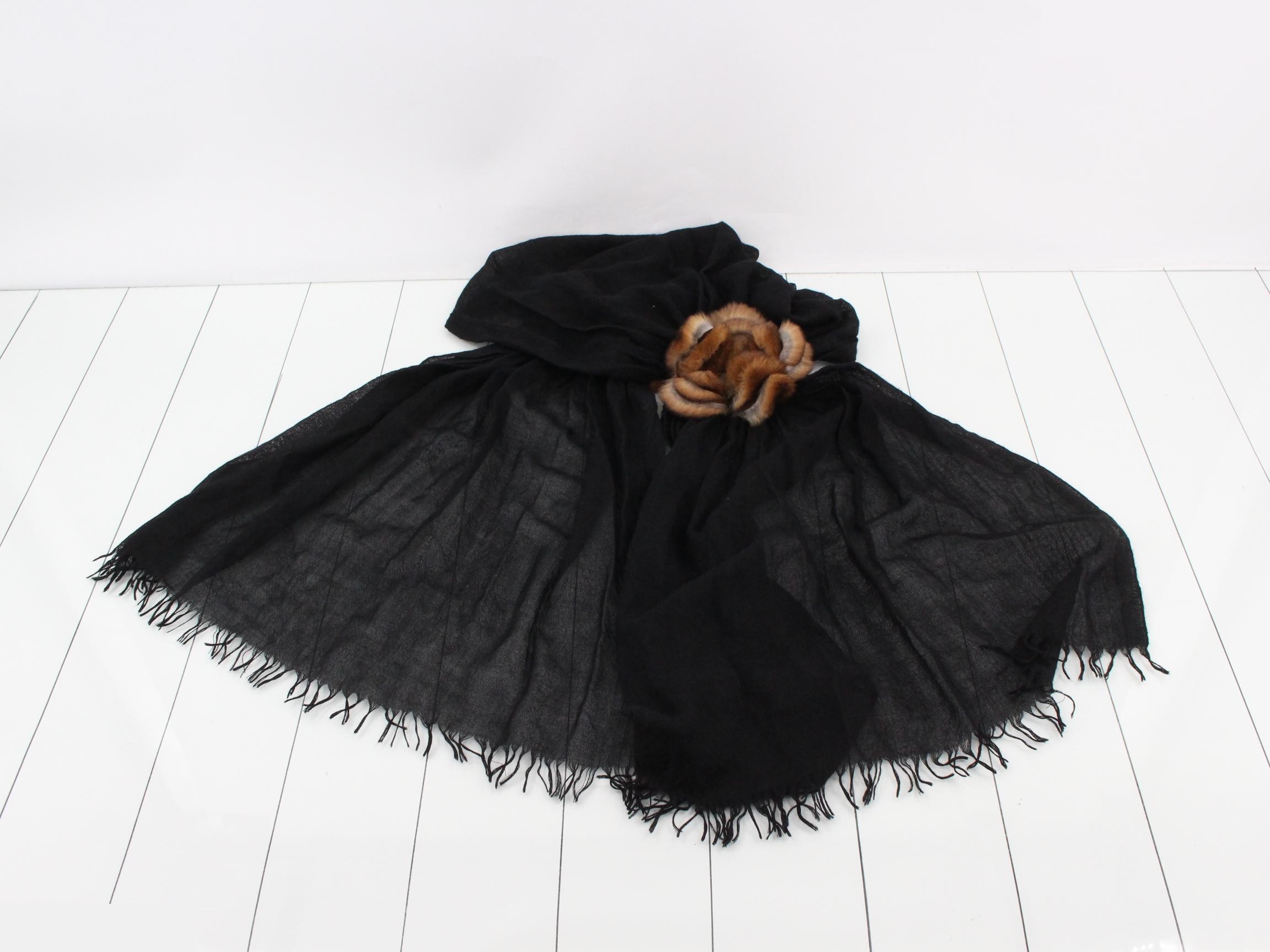 scarf, stole, mink fur, cashmere, silk — view 2