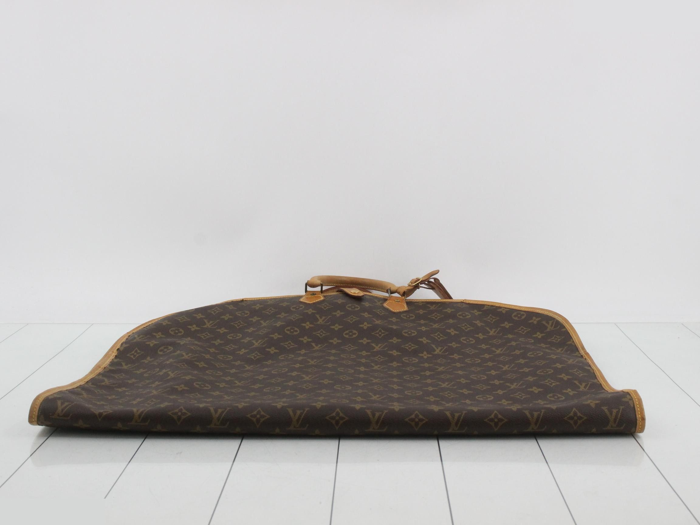 Monogram Us Porte Habit M23434 Leather Garment — view 4