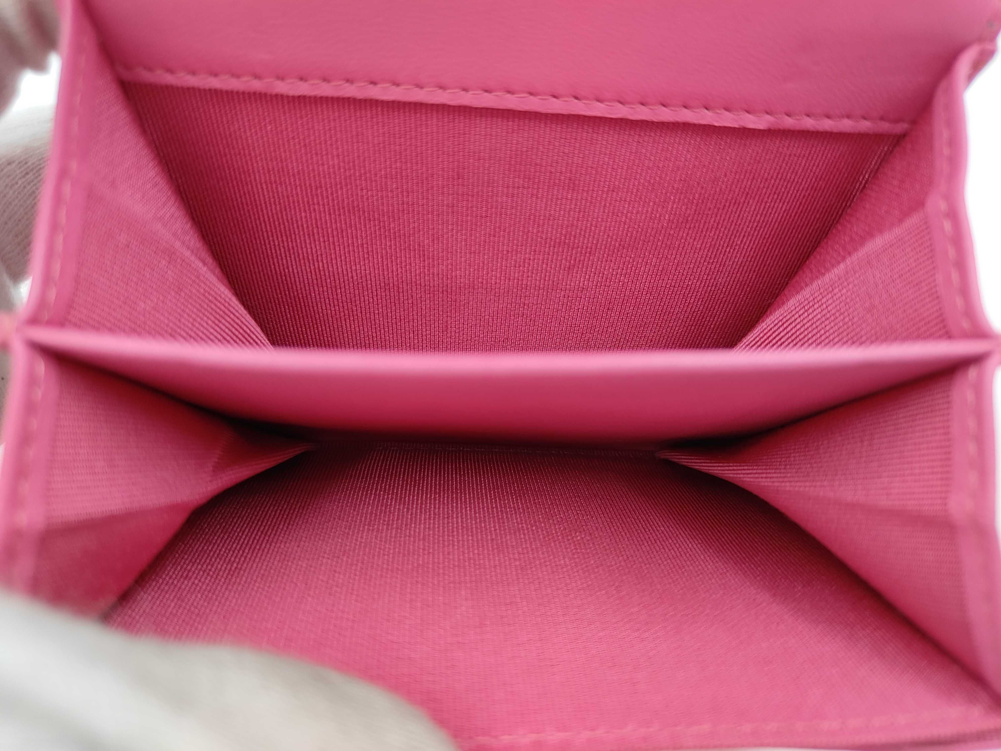 Pink Lambskin Matelassé Coin Case (Serial Number 27, A31504) — view 4