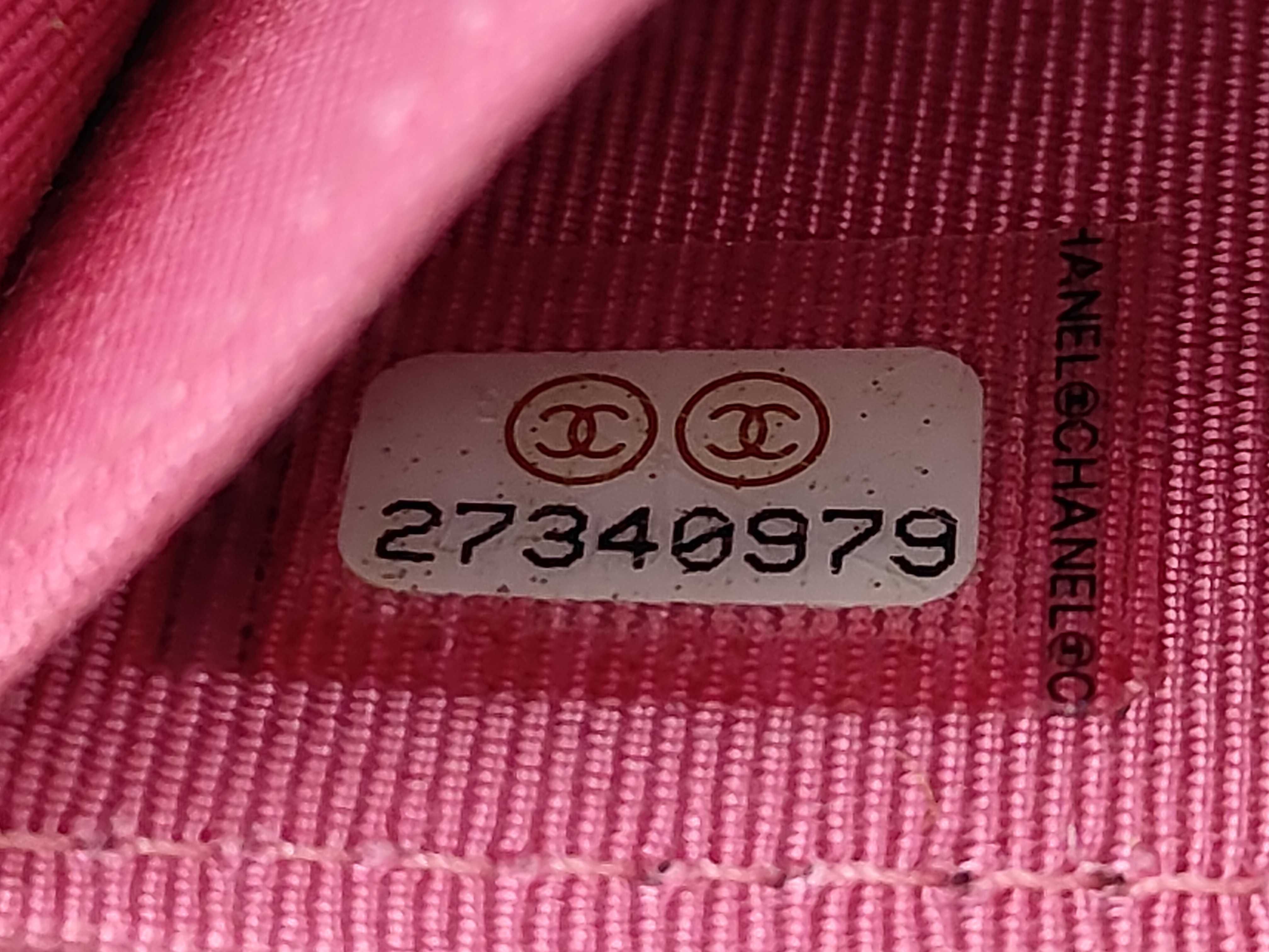 Pink Lambskin Matelassé Coin Case (Serial Number 27, A31504) — view 6