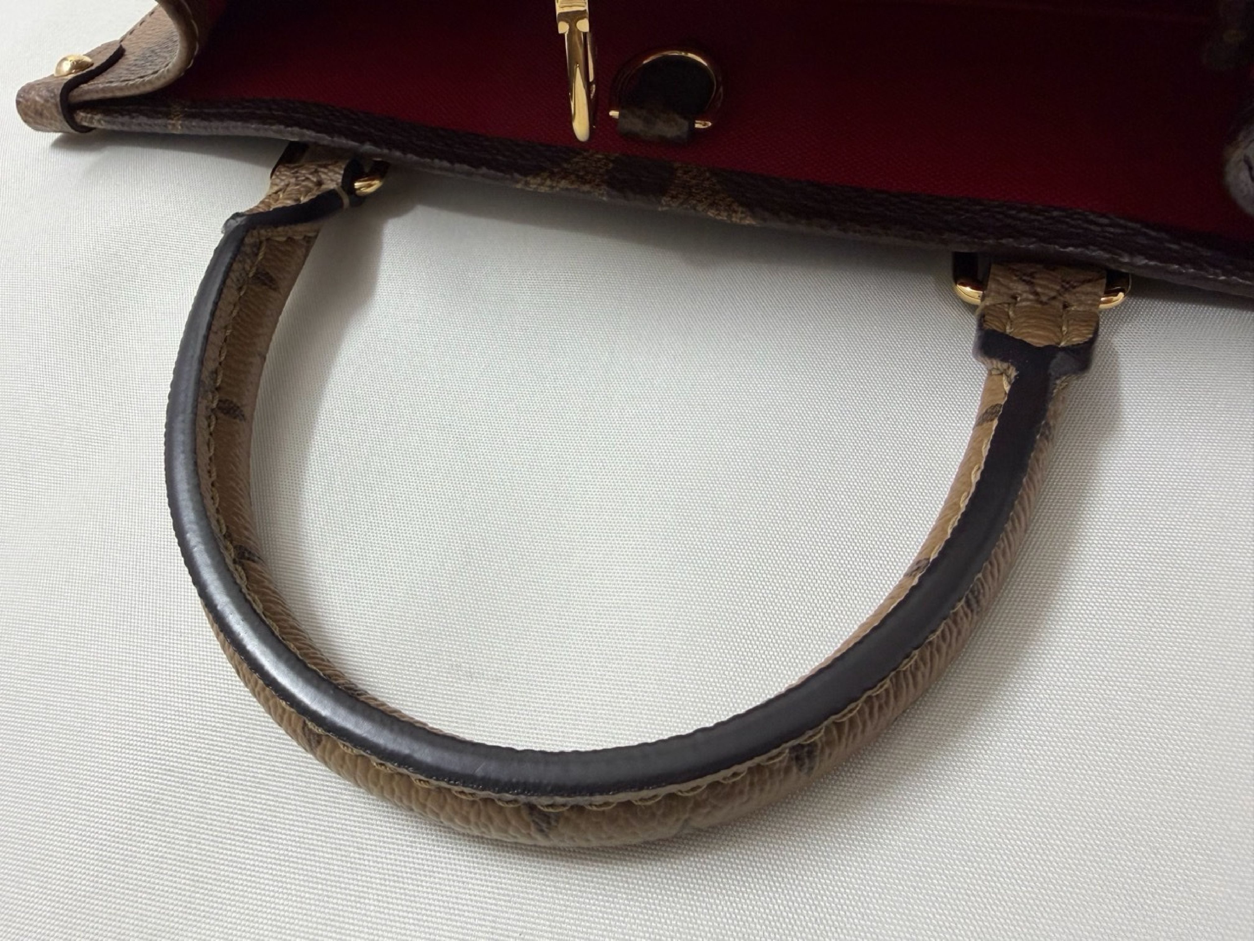Monogram Giant Reverse On the Go PM M46373 Handbag RFID Shoulder Bag — view 8