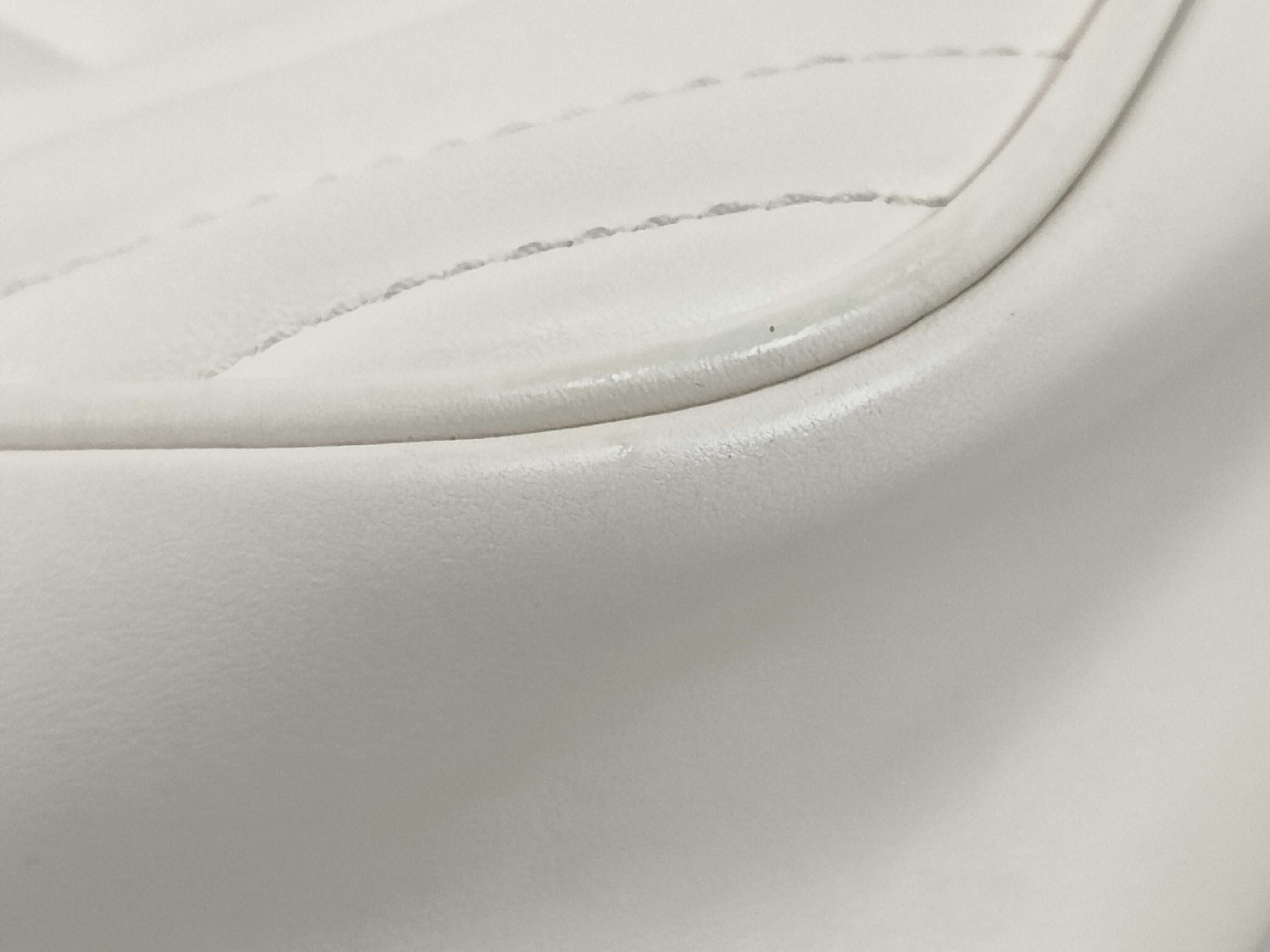 GG Marmont Leather White Shoulder Bag 447632 — view 7