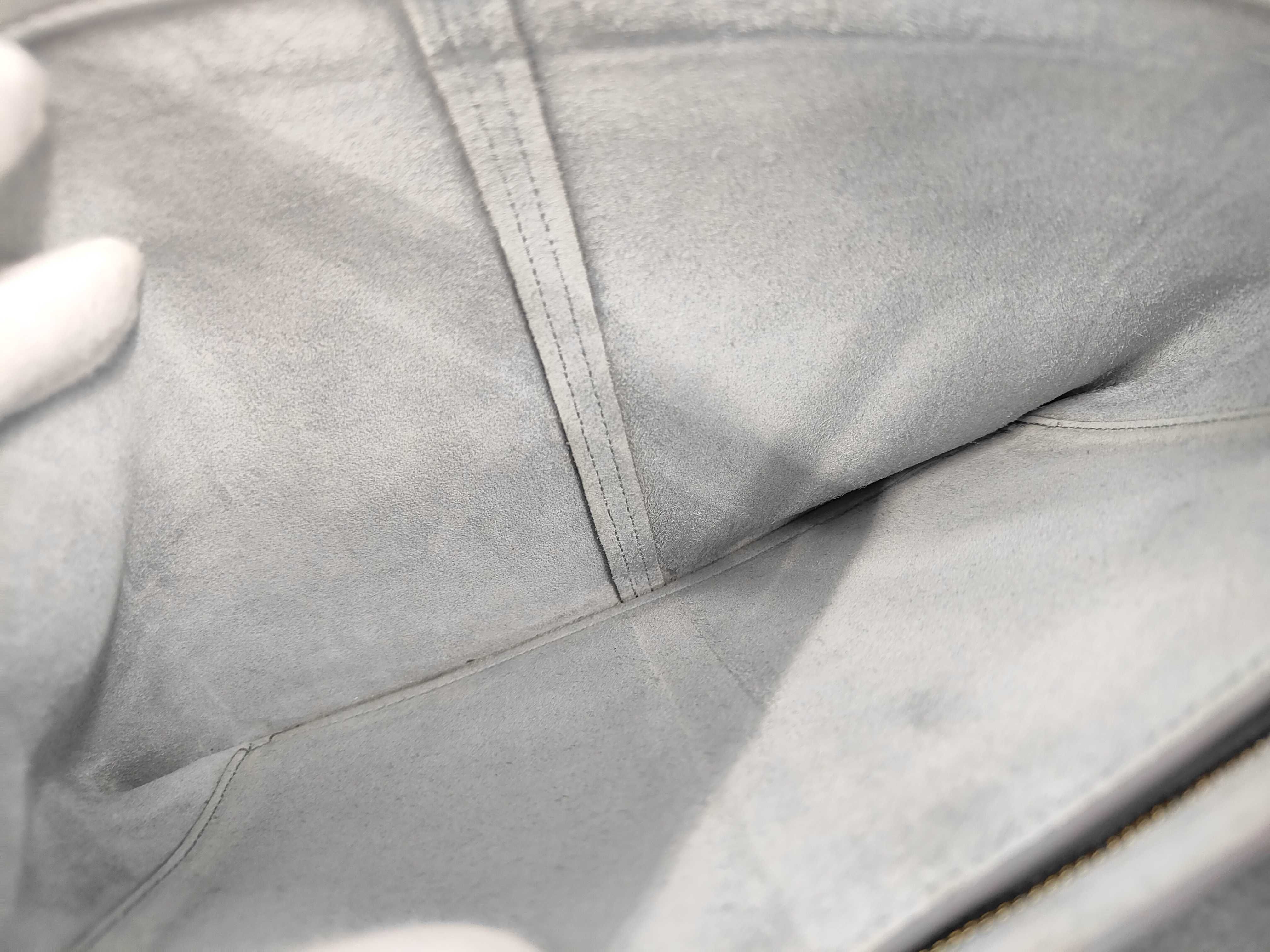 Trifold Chain Shoulder Bag — view 9