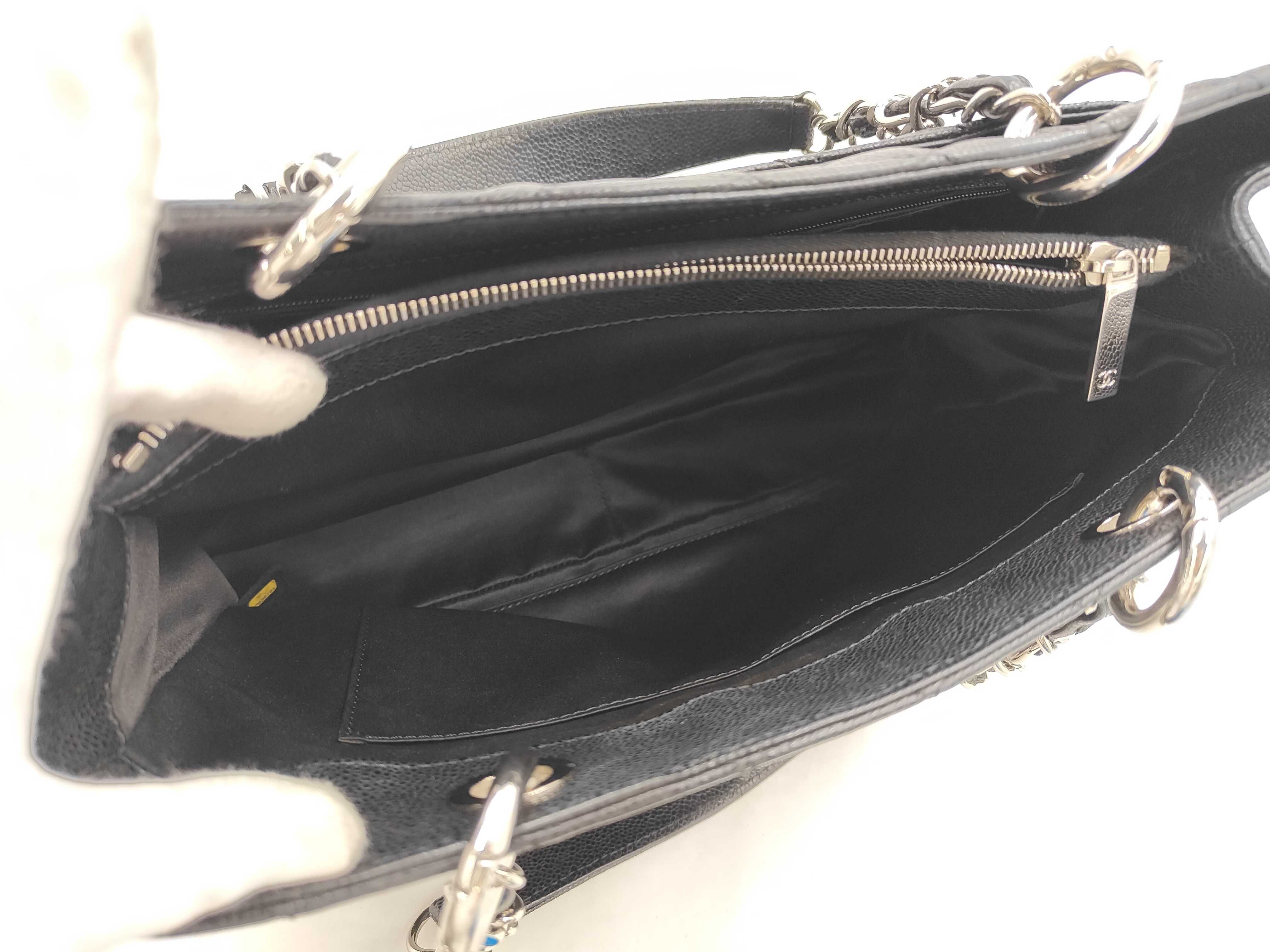 Matelassé Chain Tote Bag, GST, Caviar Skin, Black, Serial Seal, G Card — view 10