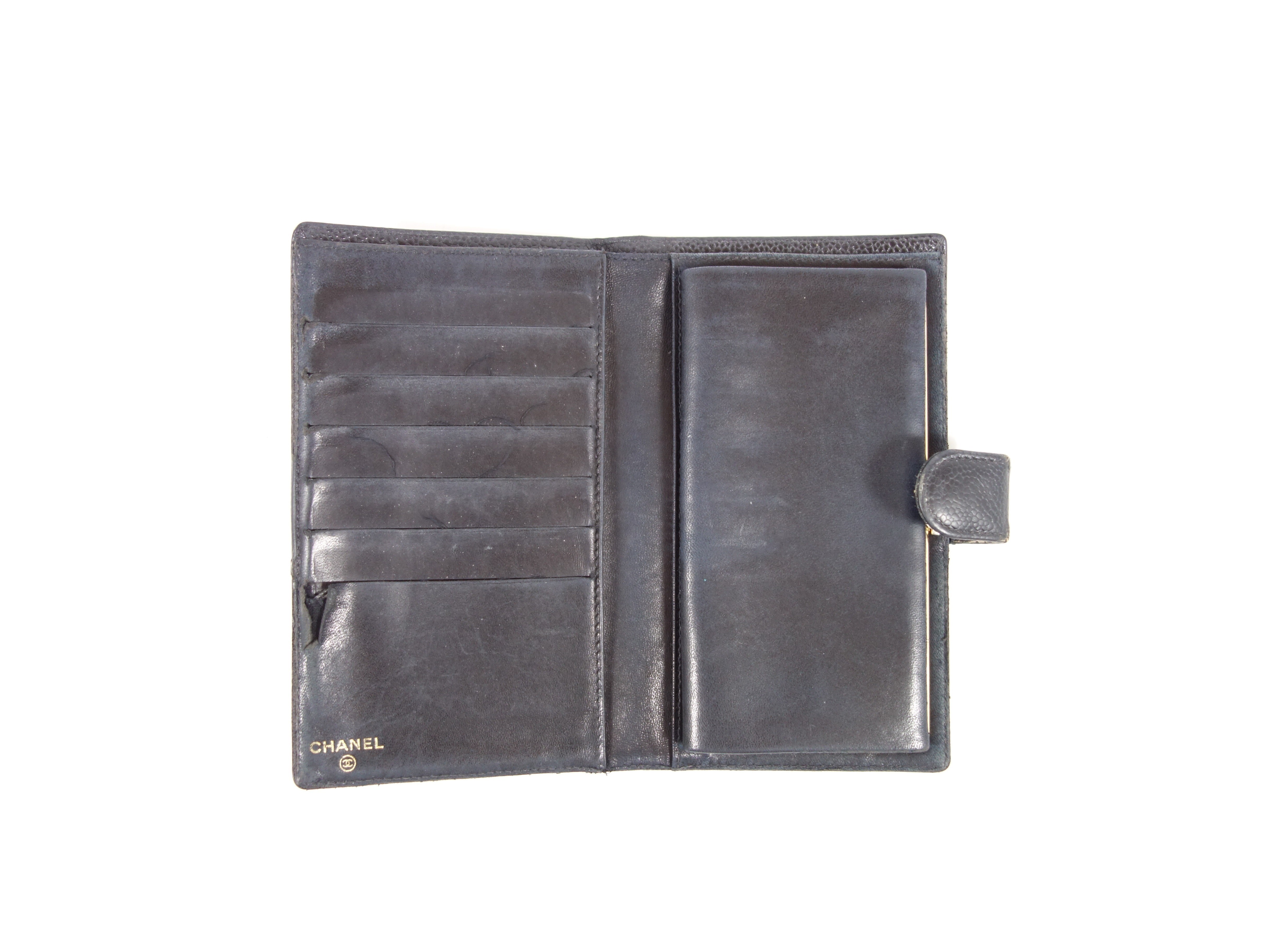 Caviar skin (bags) and wallets — view 3