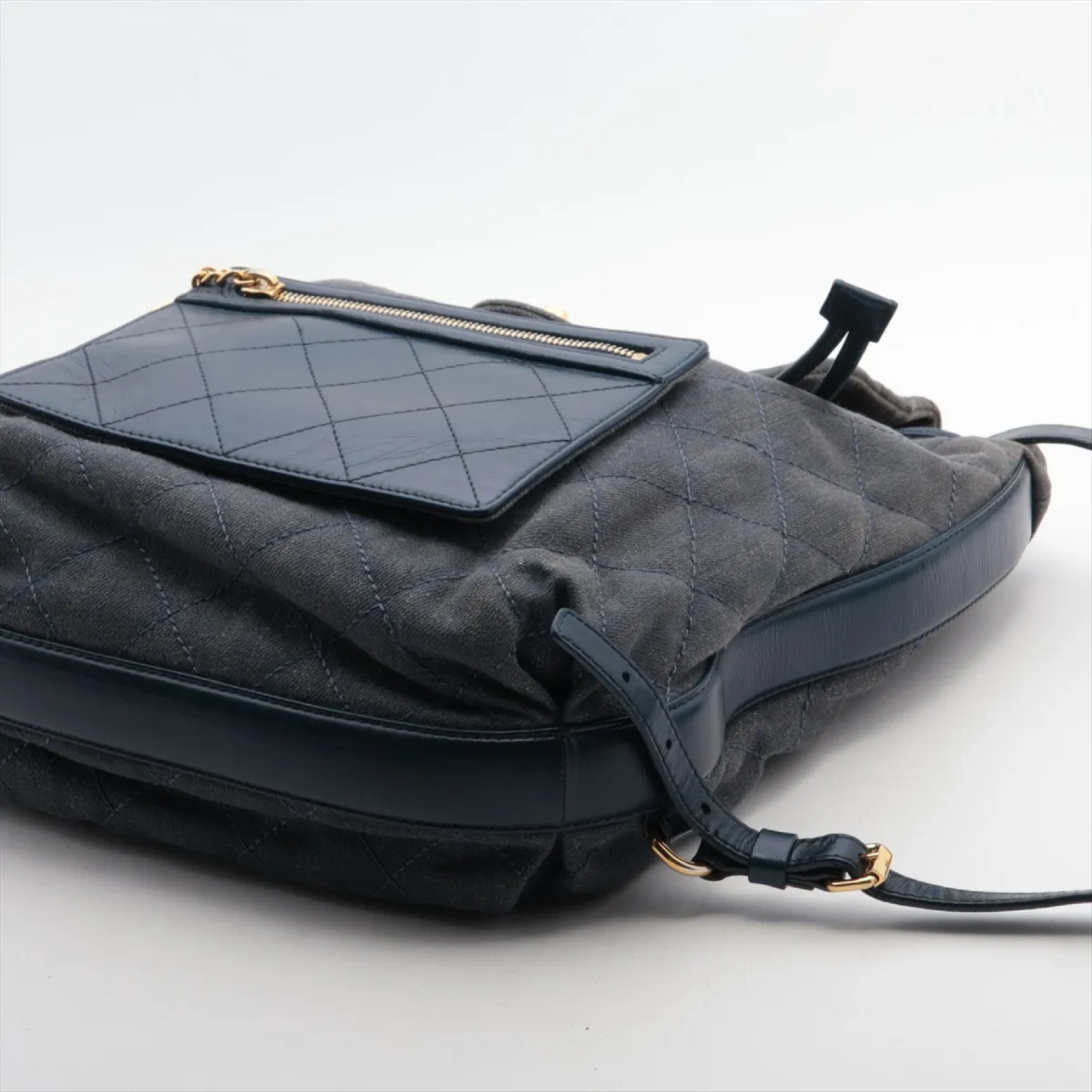 Matelassé Canvas x Leather Chain Backpack — view 4