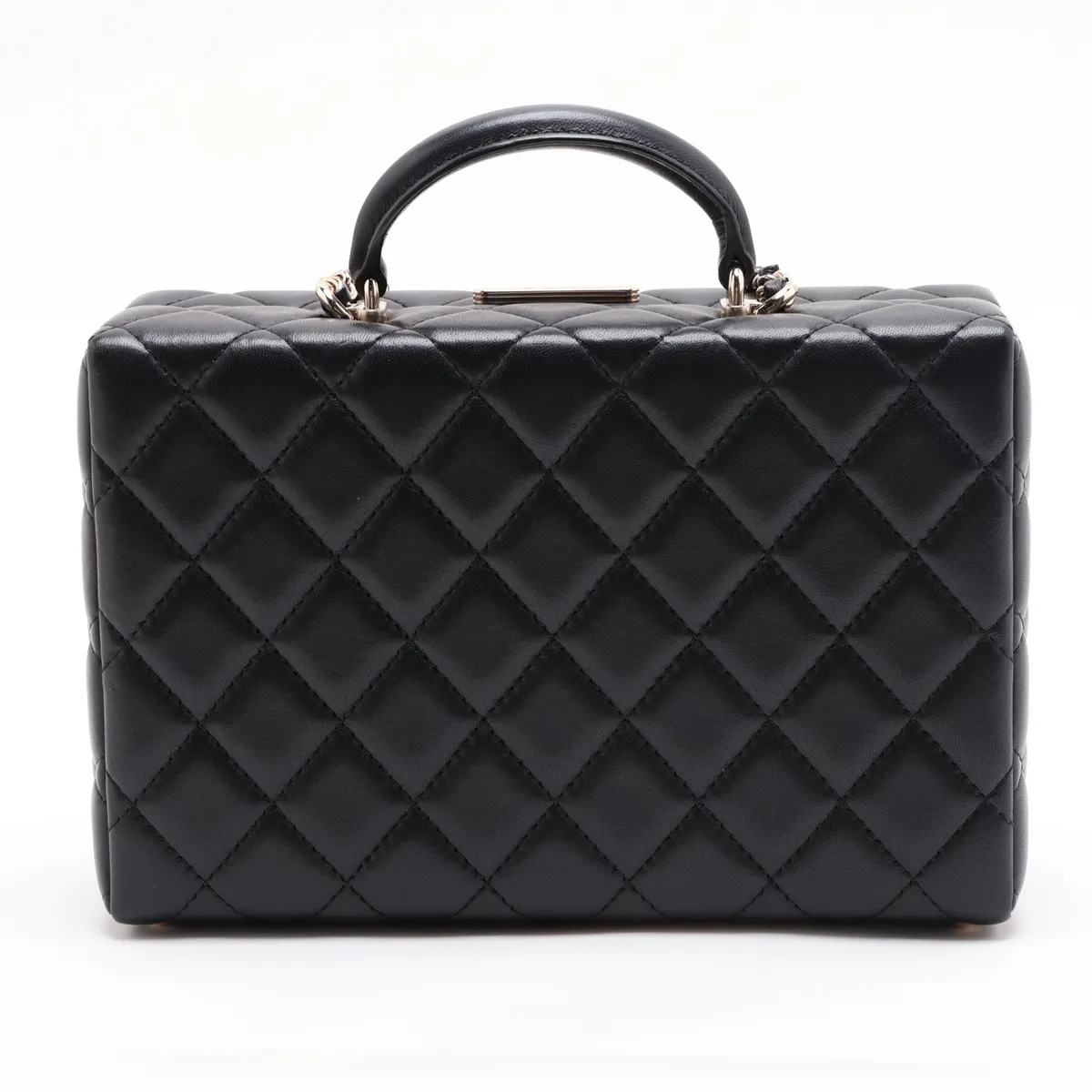 [Individually packaged] Chanel Matelassé Lambskin 2-Way Handbag, Black with Gold Hardware, CK8ETE76, Random Plate — view 2