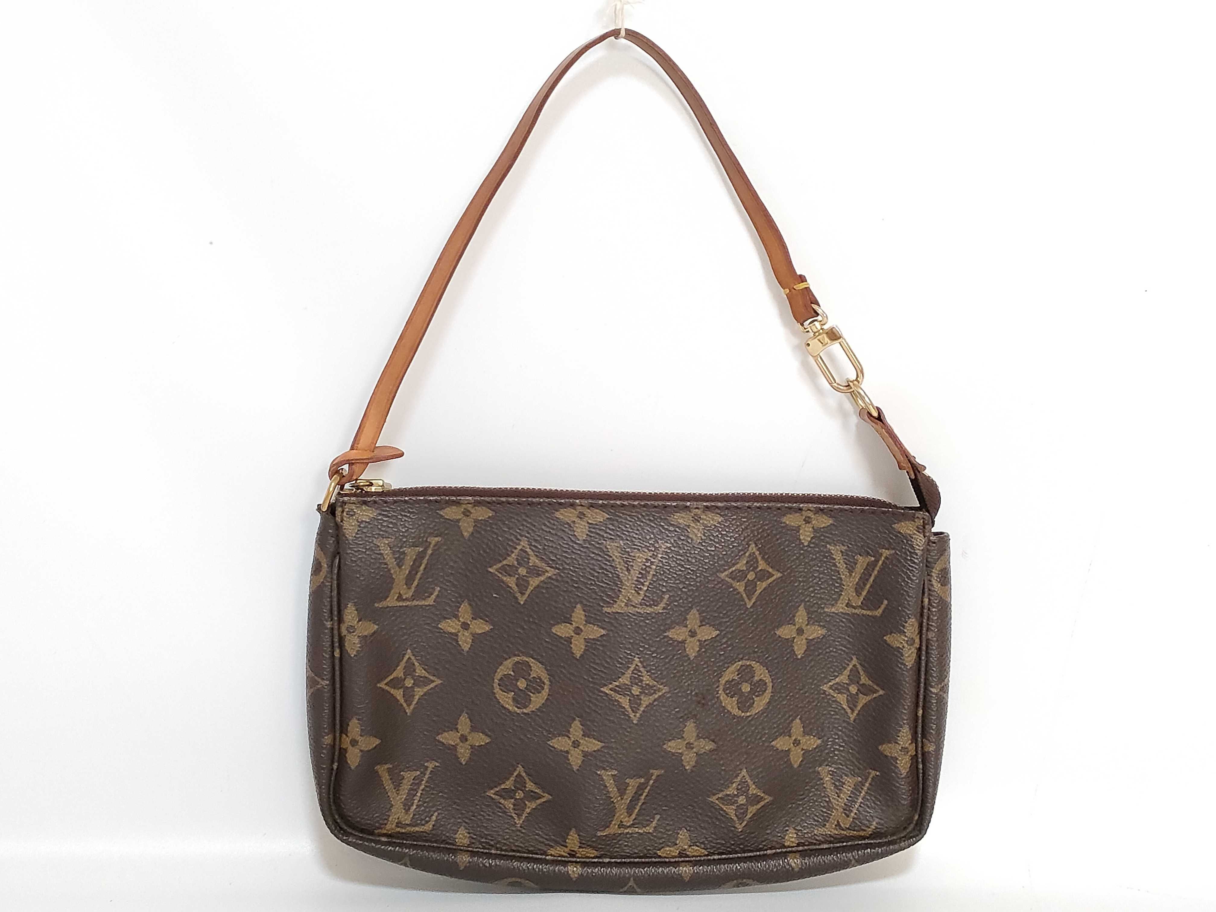 Monogram Louis Vuitton Bag Pochette Accessoires Pouch