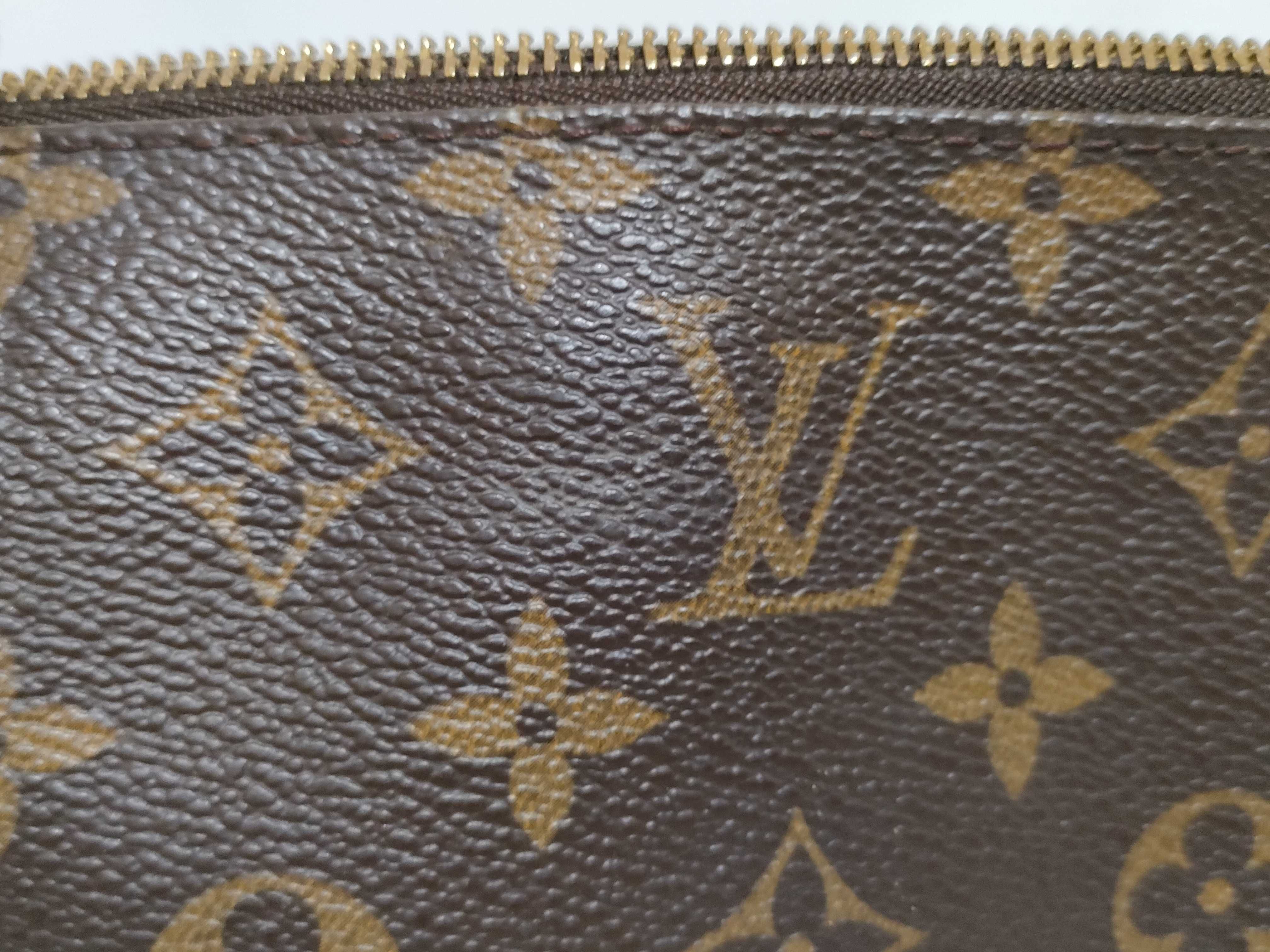 Monogram Louis Vuitton Bag Pochette Accessoires Pouch — view 13