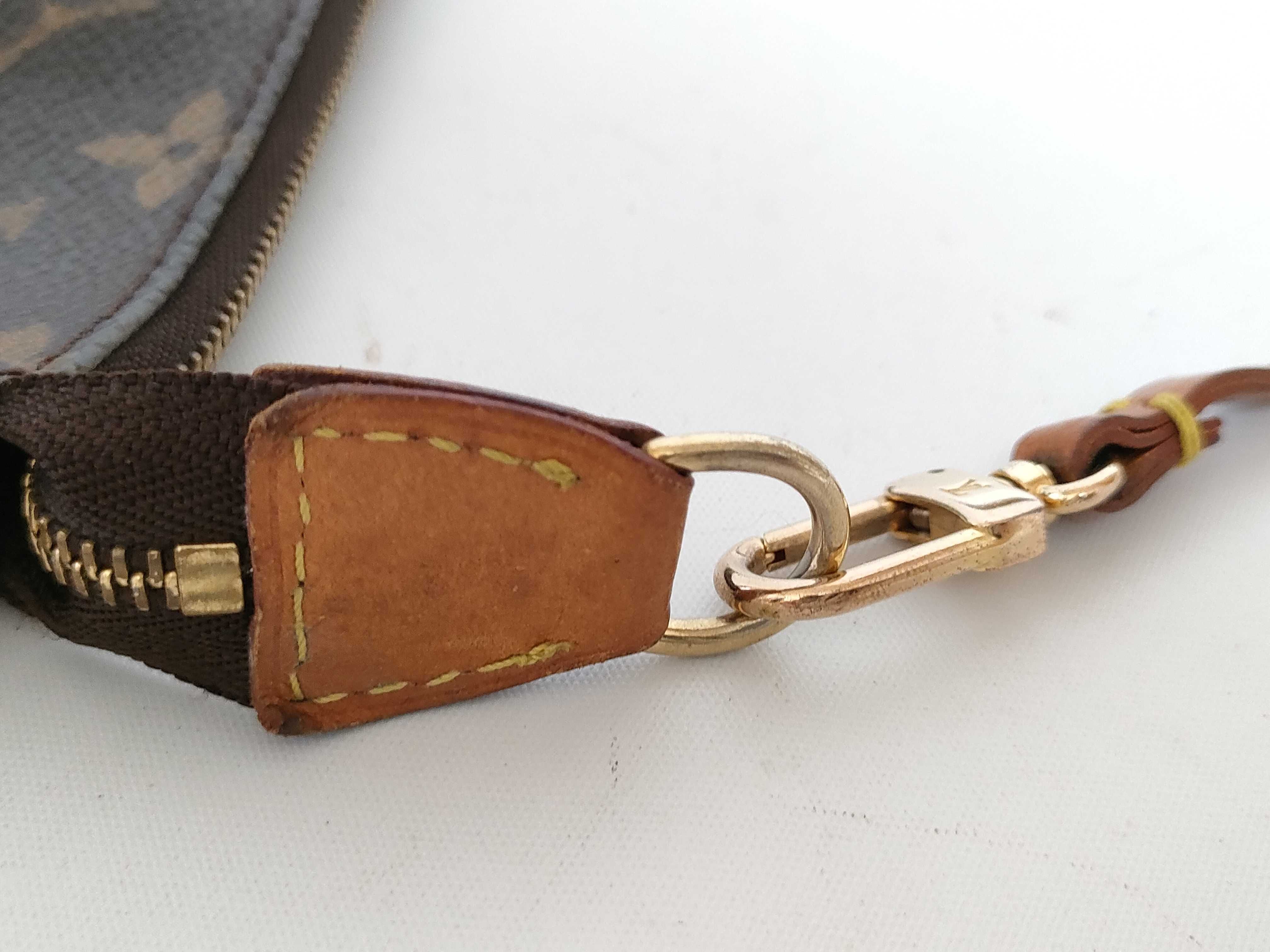 Monogram Louis Vuitton Bag Pochette Accessoires Pouch — view 5