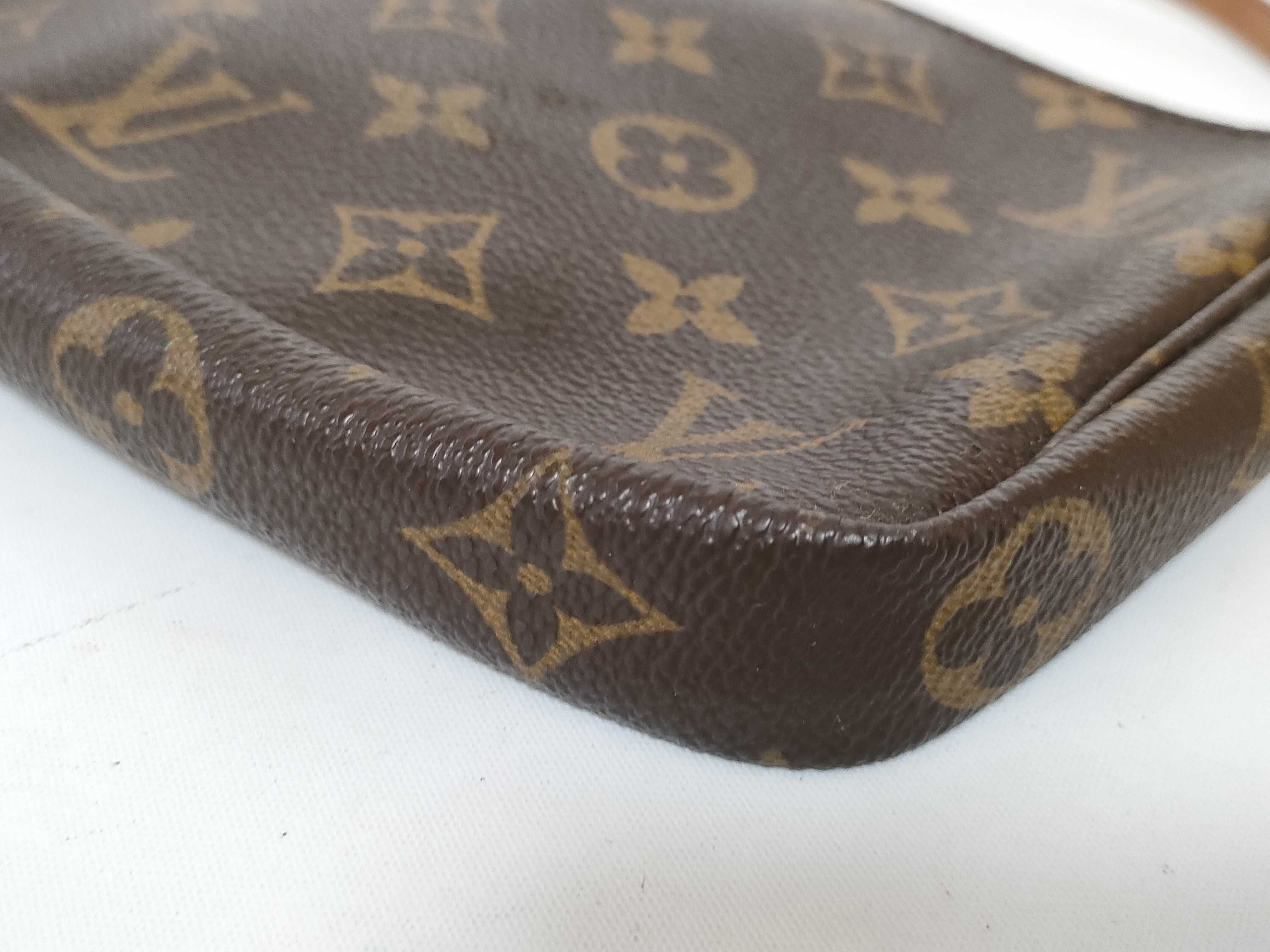 Monogram Louis Vuitton Bag Pochette Accessoires Pouch — view 7