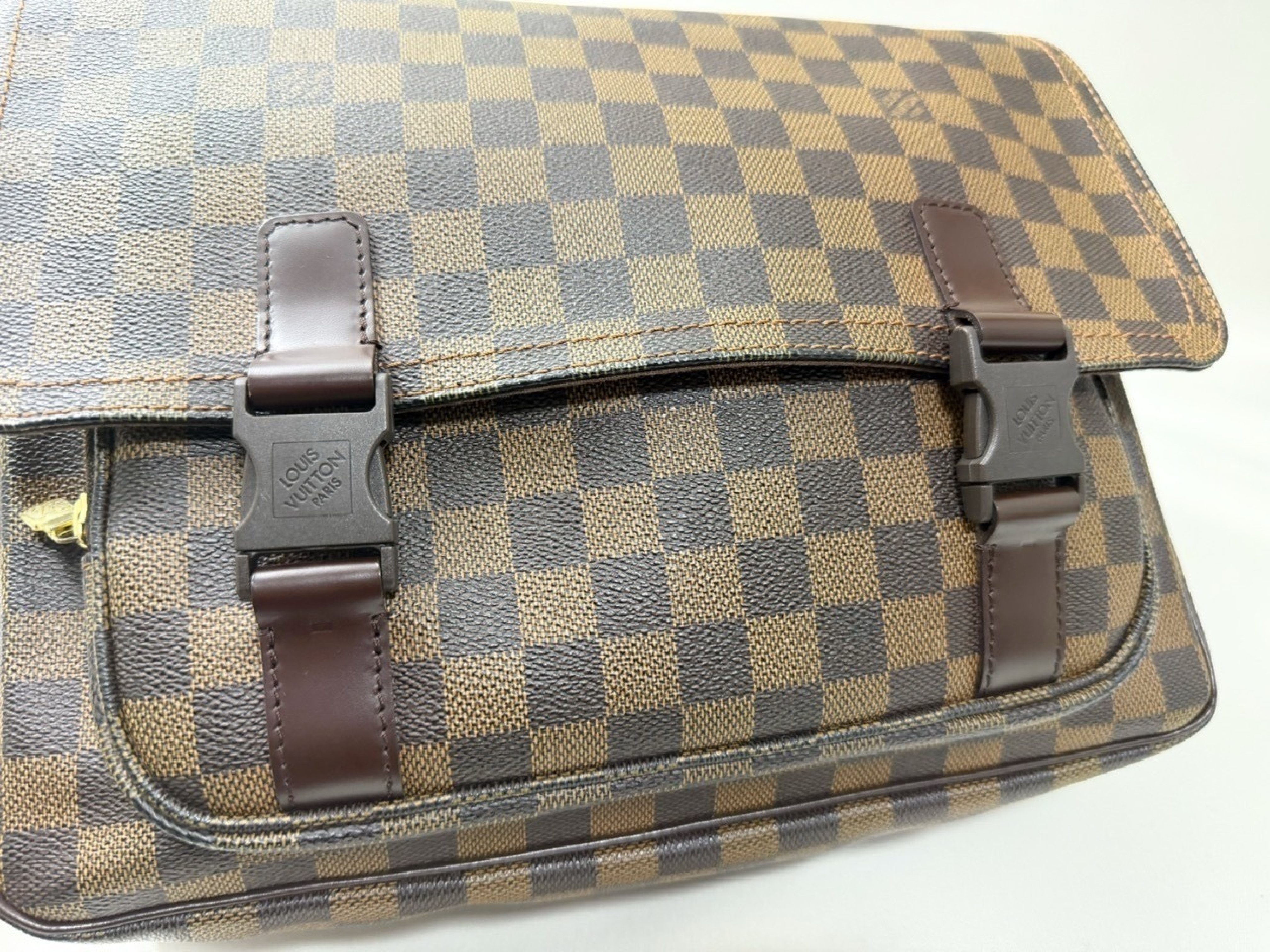 Damier Messenger Melville N51125 Shoulder Bag — view 7