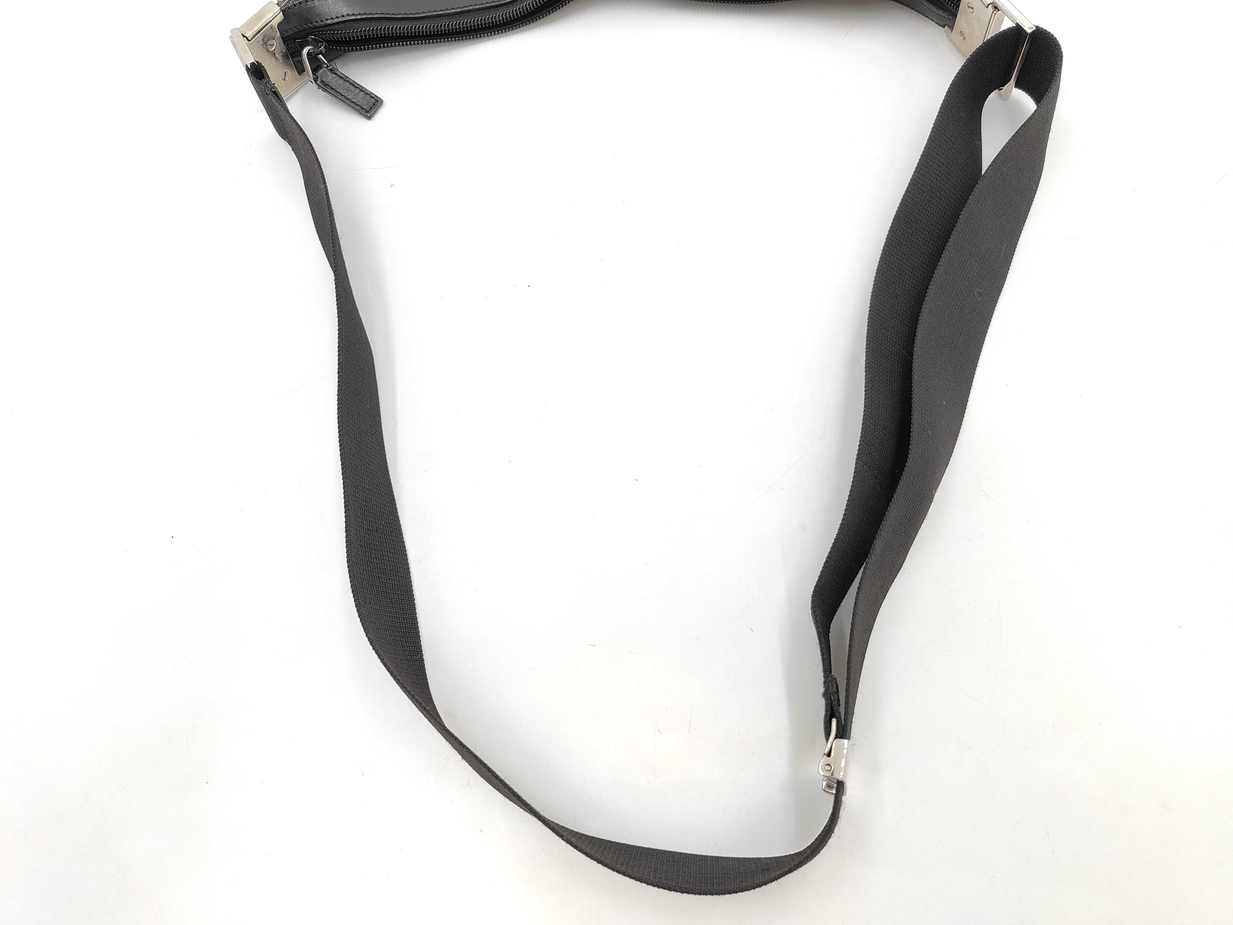 GG Canvas Shoulder Bag — view 7