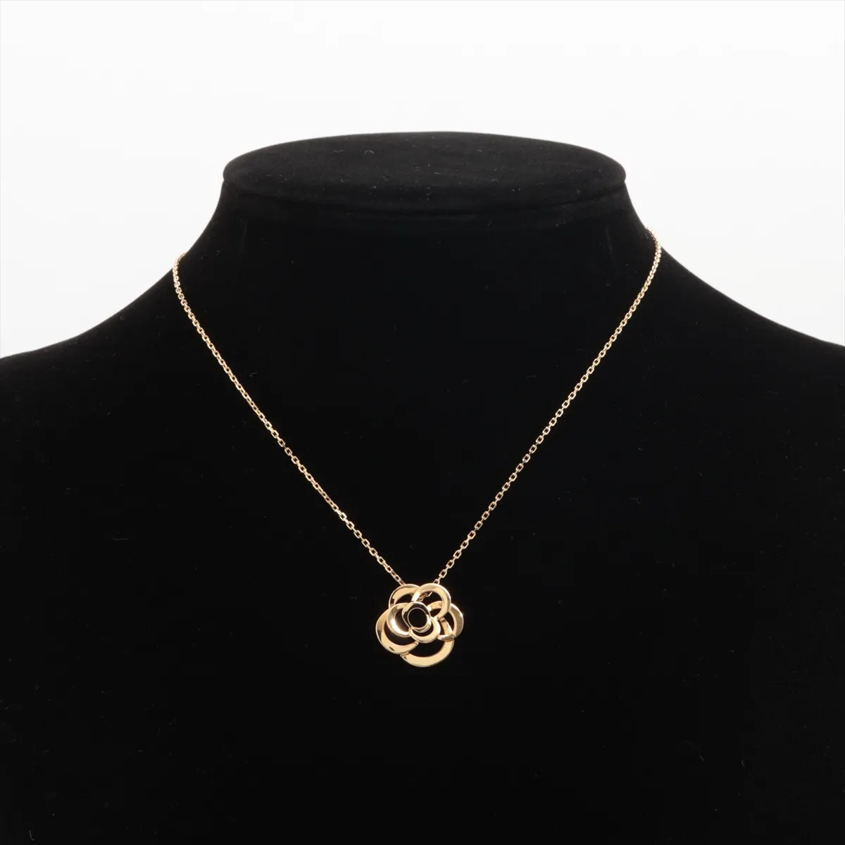 Camellia Necklace 750(YG) 5.2g EY9167 J12801 — view 5