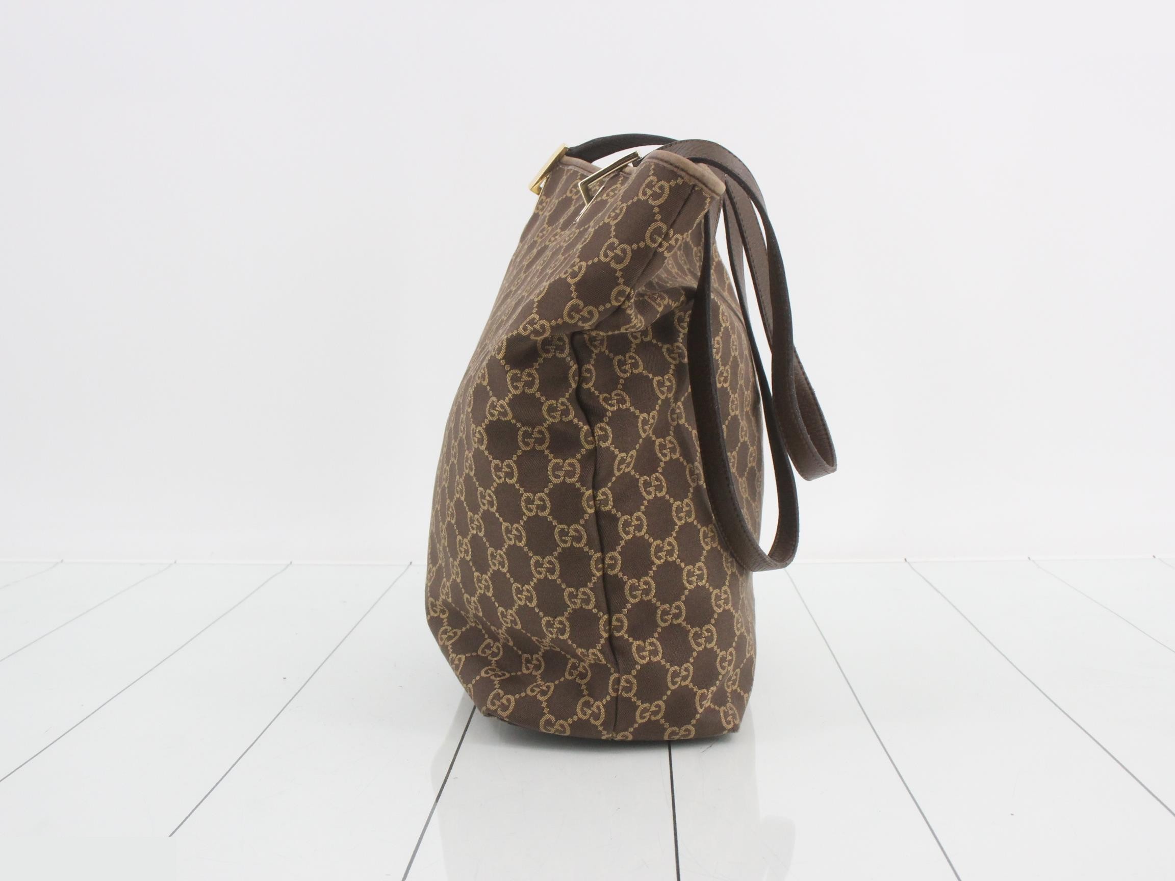 GG Canvas (Bag) - Shoulder Bag — view 4