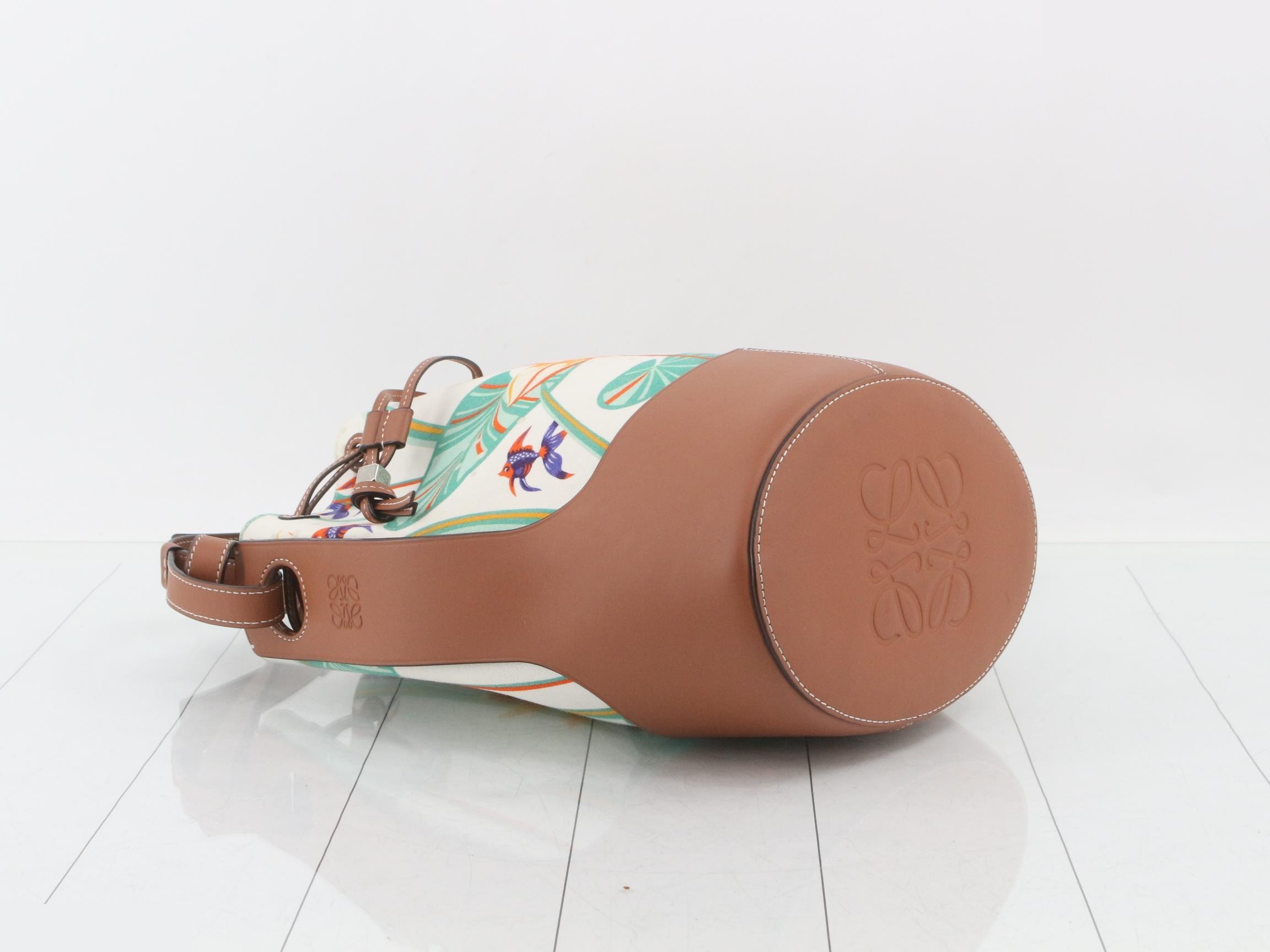 Balloon Bag, Medium, 2-Way Shoulder Bag — view 5