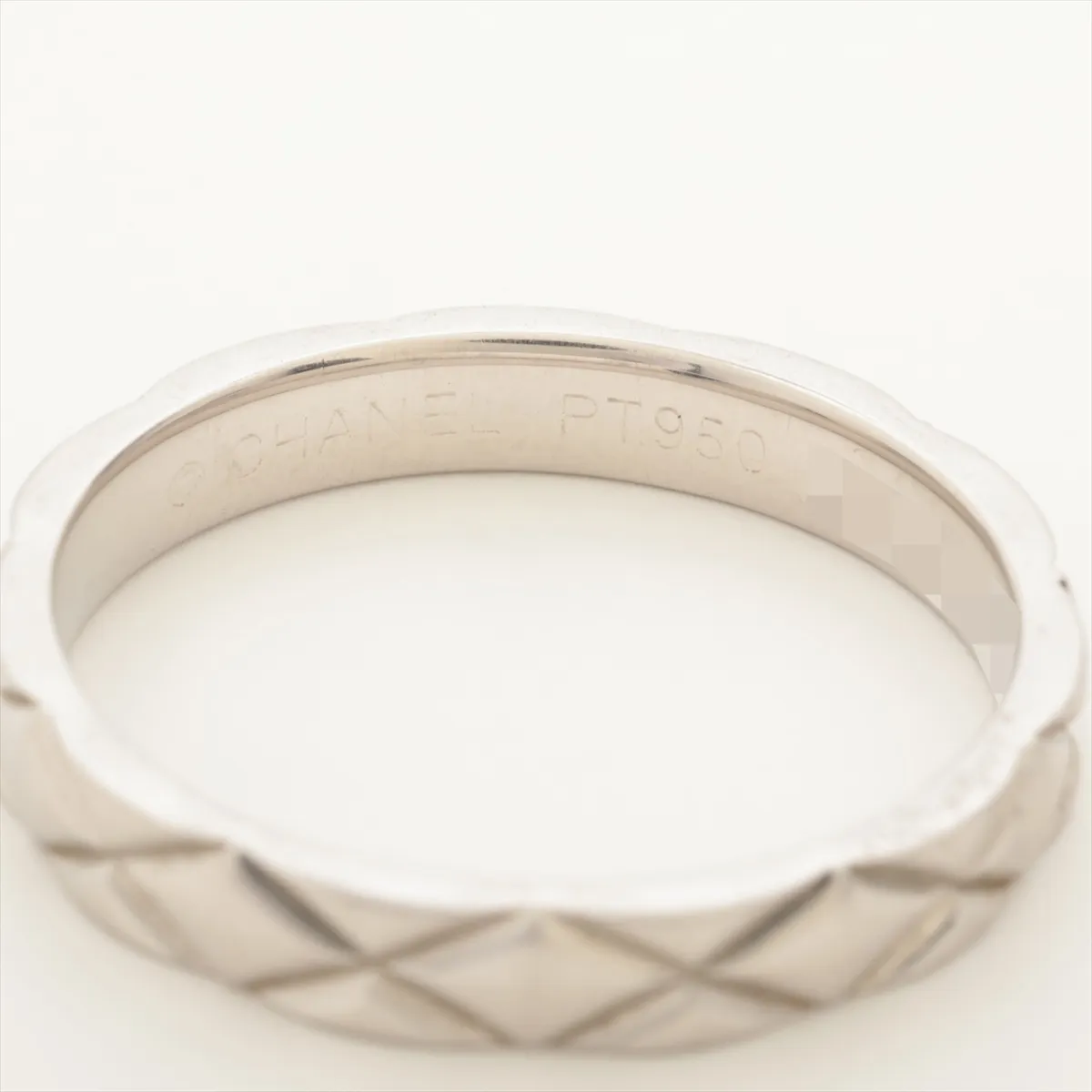 Matelasse Ring Pt950 6.2g 59 Initial 19O8430 Faint engraving Faint hallmark — view 3