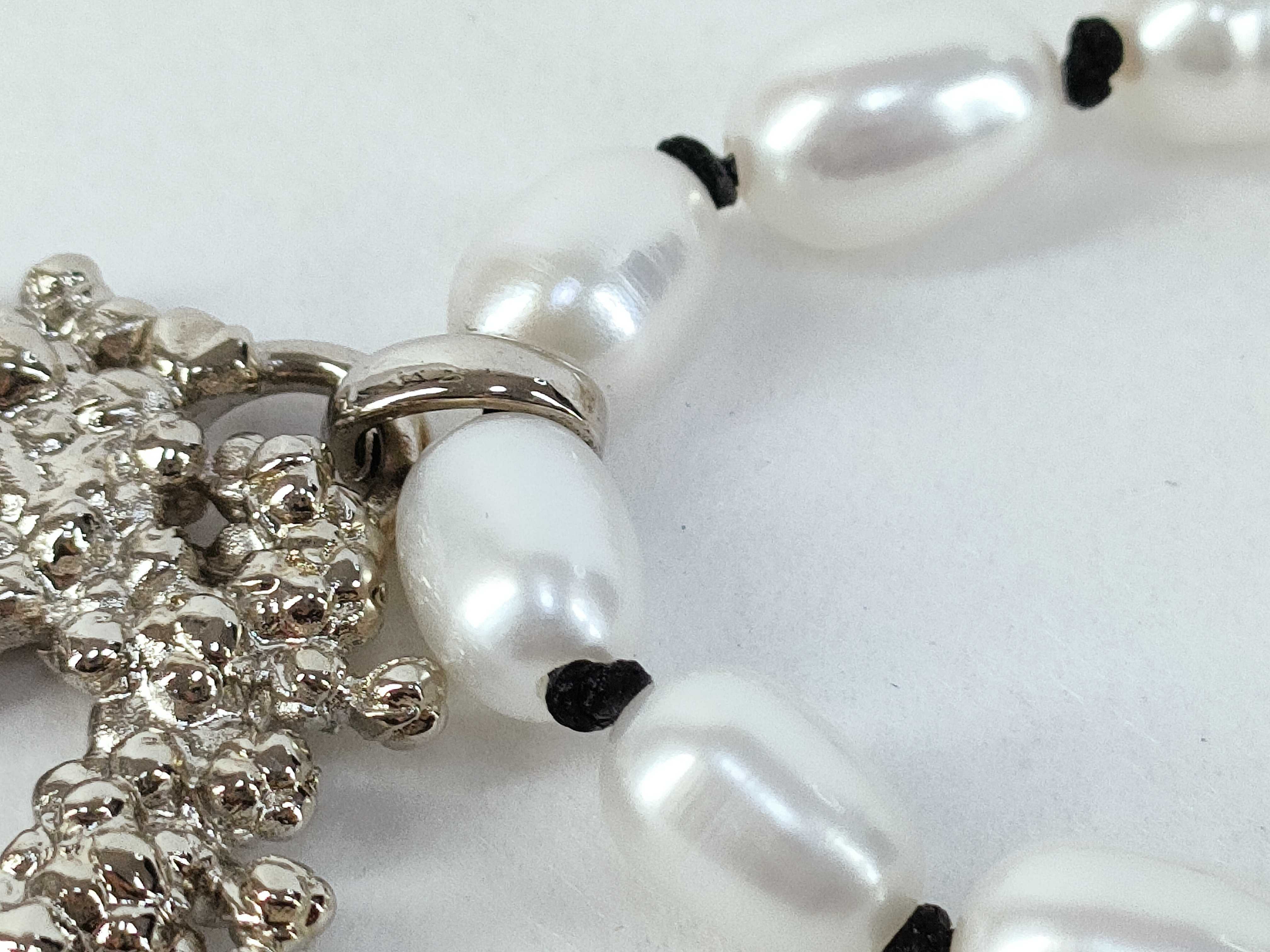 Denima Tears Pearl Necklace — view 8
