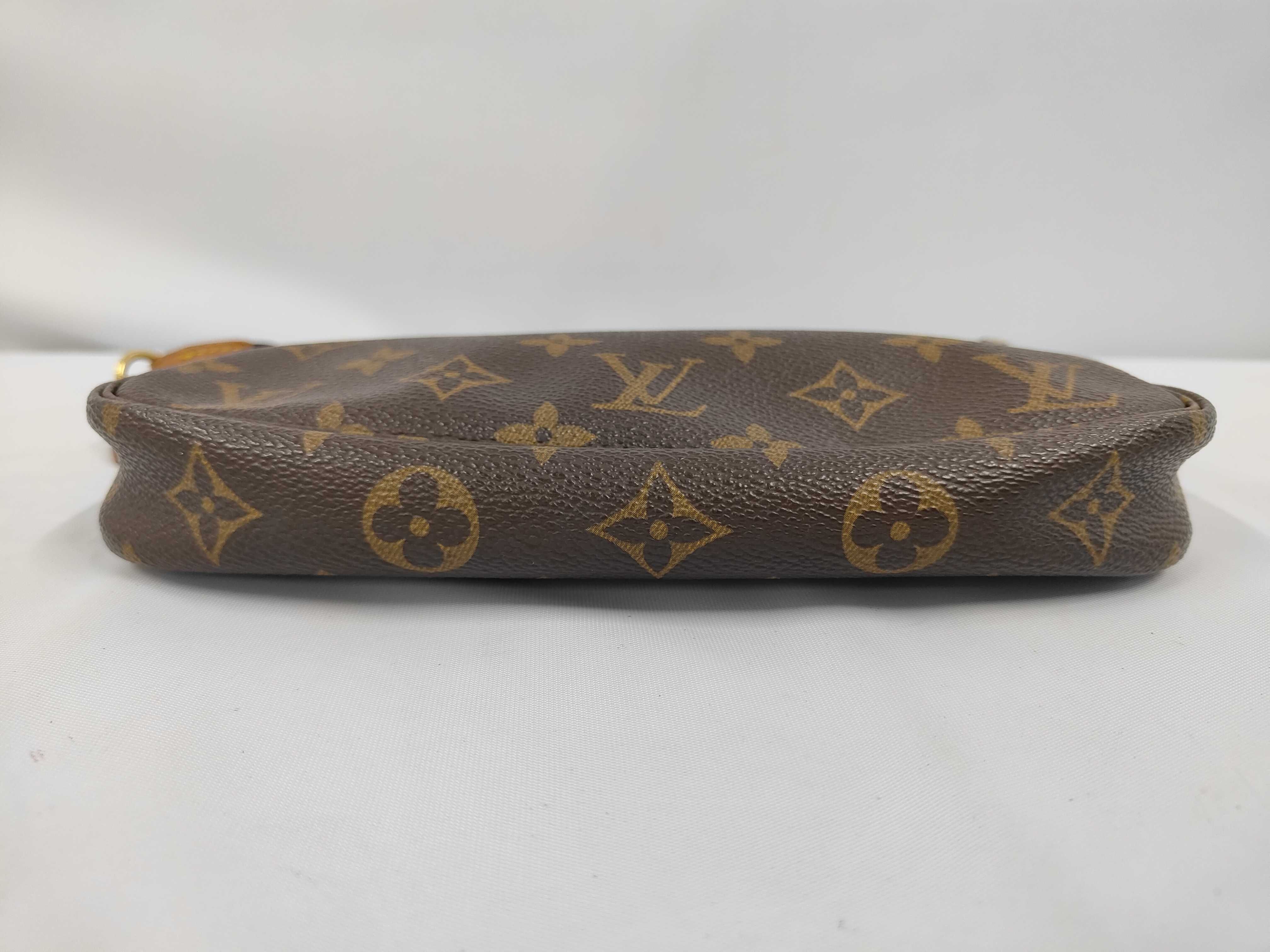 M51980 Monogram Pochette Accessoires Pouch — view 3