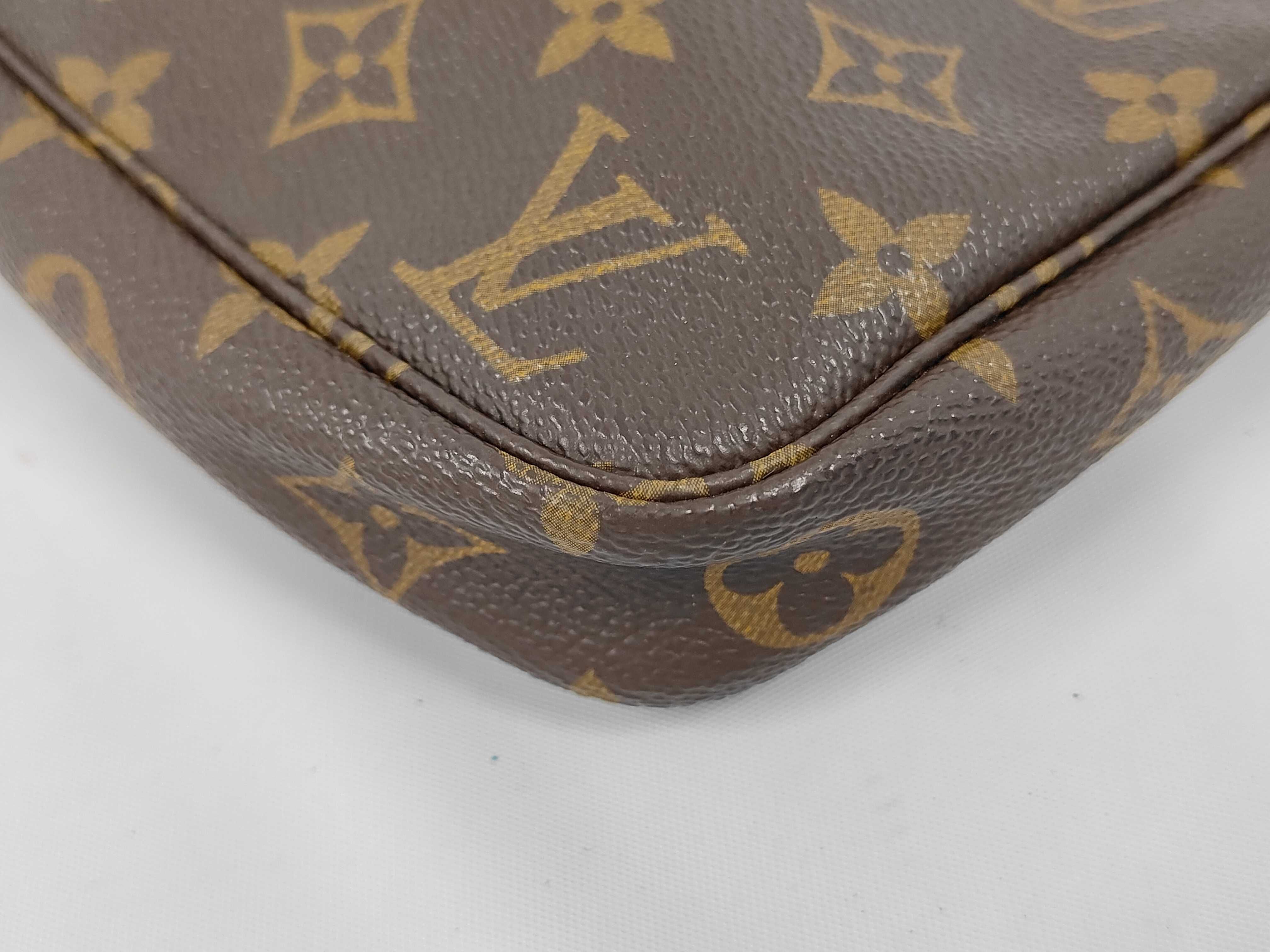 M51980 Monogram Pochette Accessoires Pouch — view 4