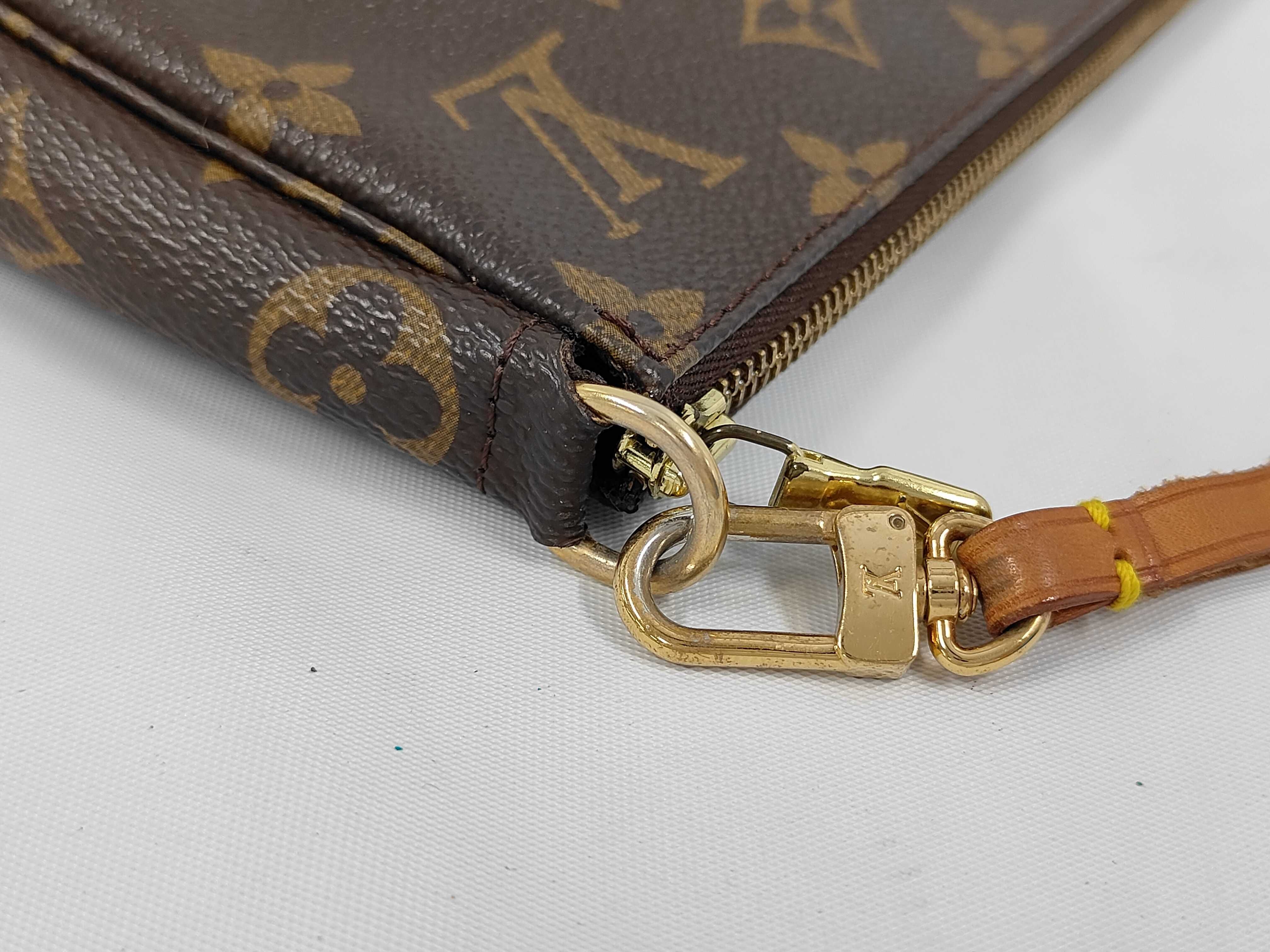 M51980 Monogram Pochette Accessoires Pouch — view 7