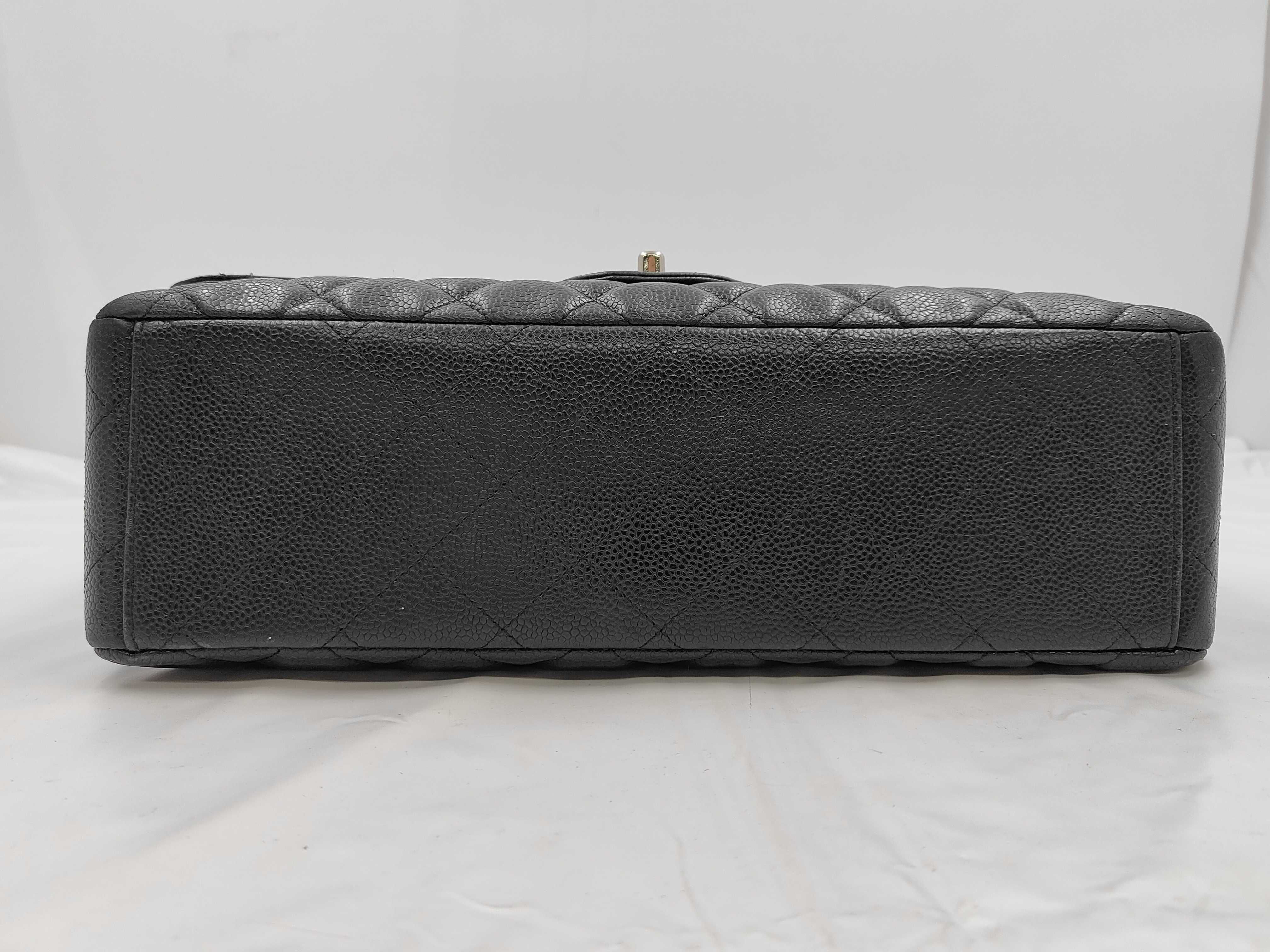Caviar Skin 34 Double Flap Bag (with seal) - Shoulder Bag — view 6