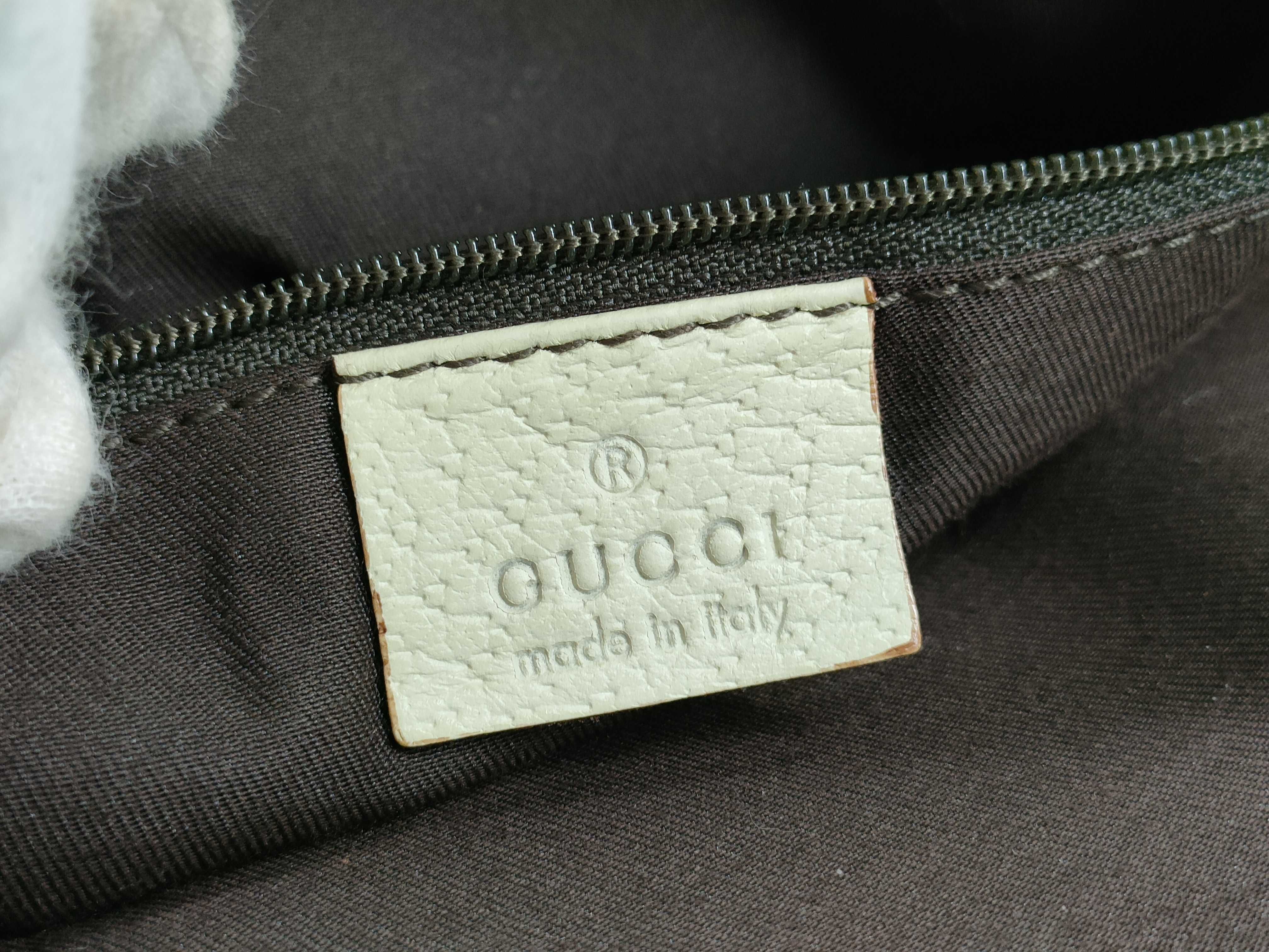 GG Canvas Gucci Tote Bag — view 11