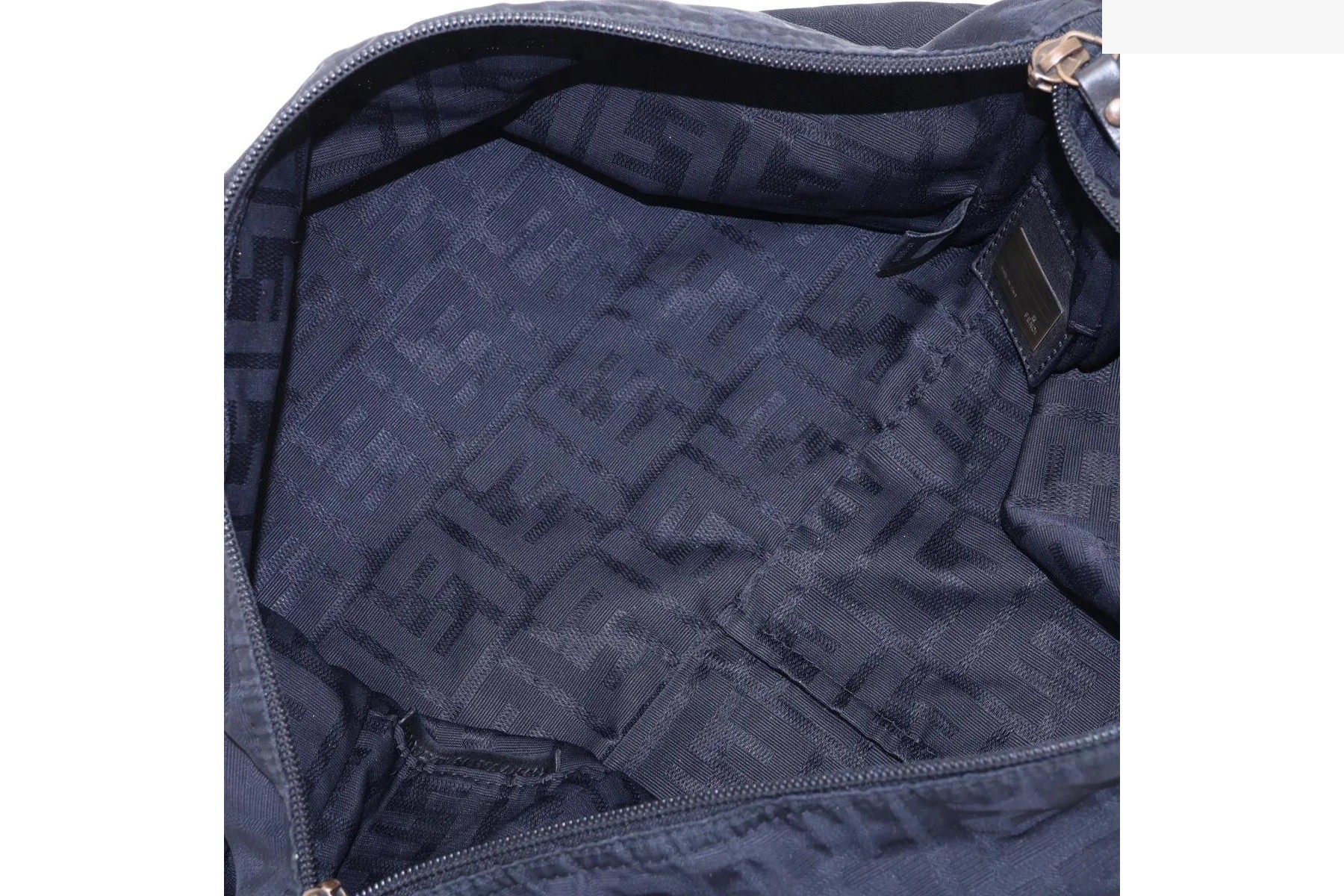ZUCCA FF Logo 7VA148 Leather Nylon Shoulder Bag — view 6