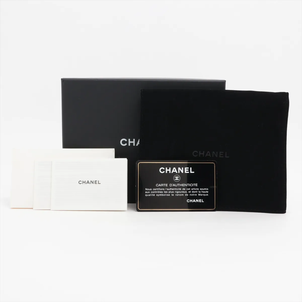 Boy Chanel Caviar Skin Compact Wallet Pink Purple Gold Hardware 28796704 — view 9