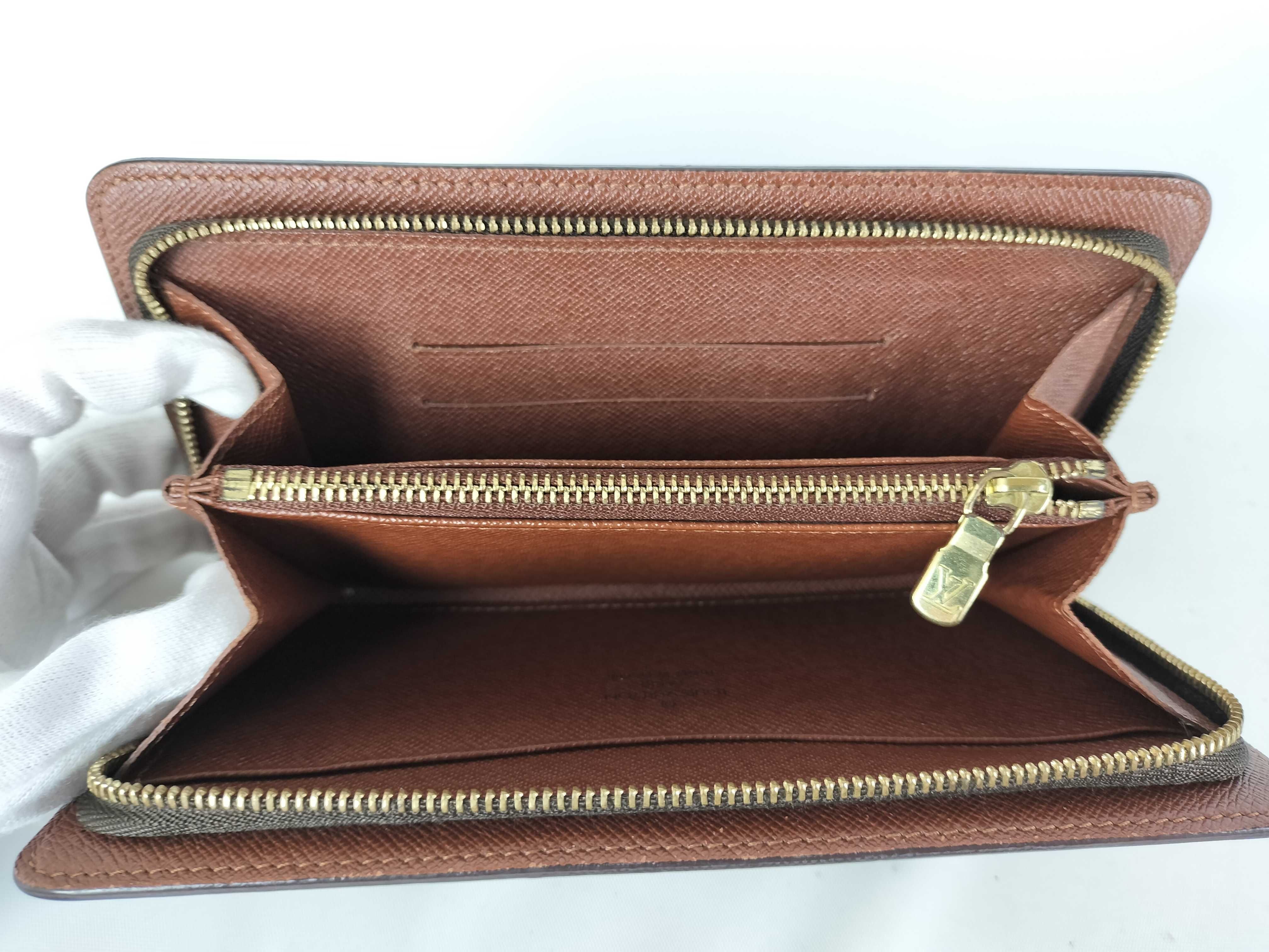Monogram Louis Vuitton Zippy Wallet M61727 Wallet — view 7