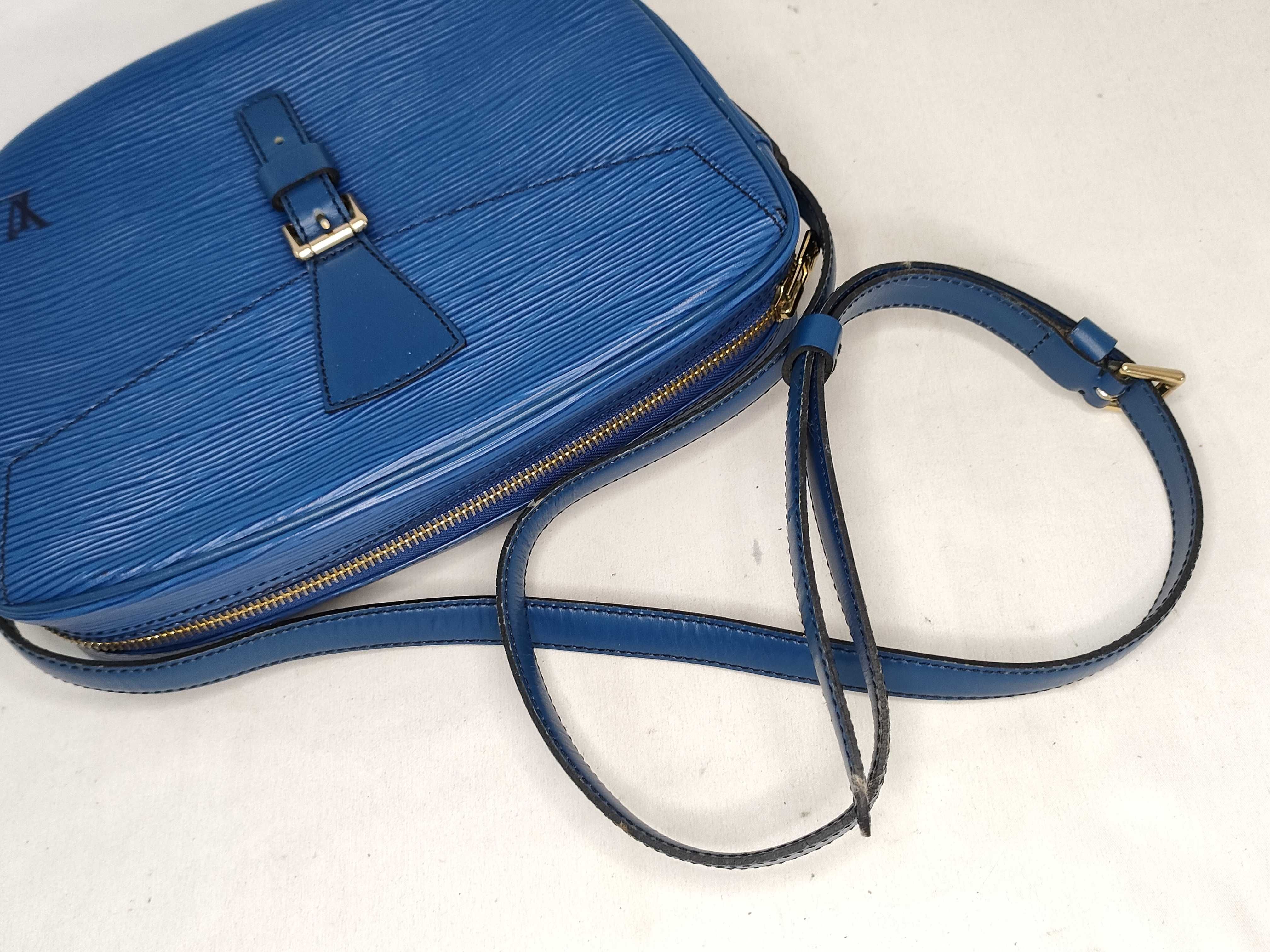 Epi Jeune Fille M52155 Shoulder Bag — view 3