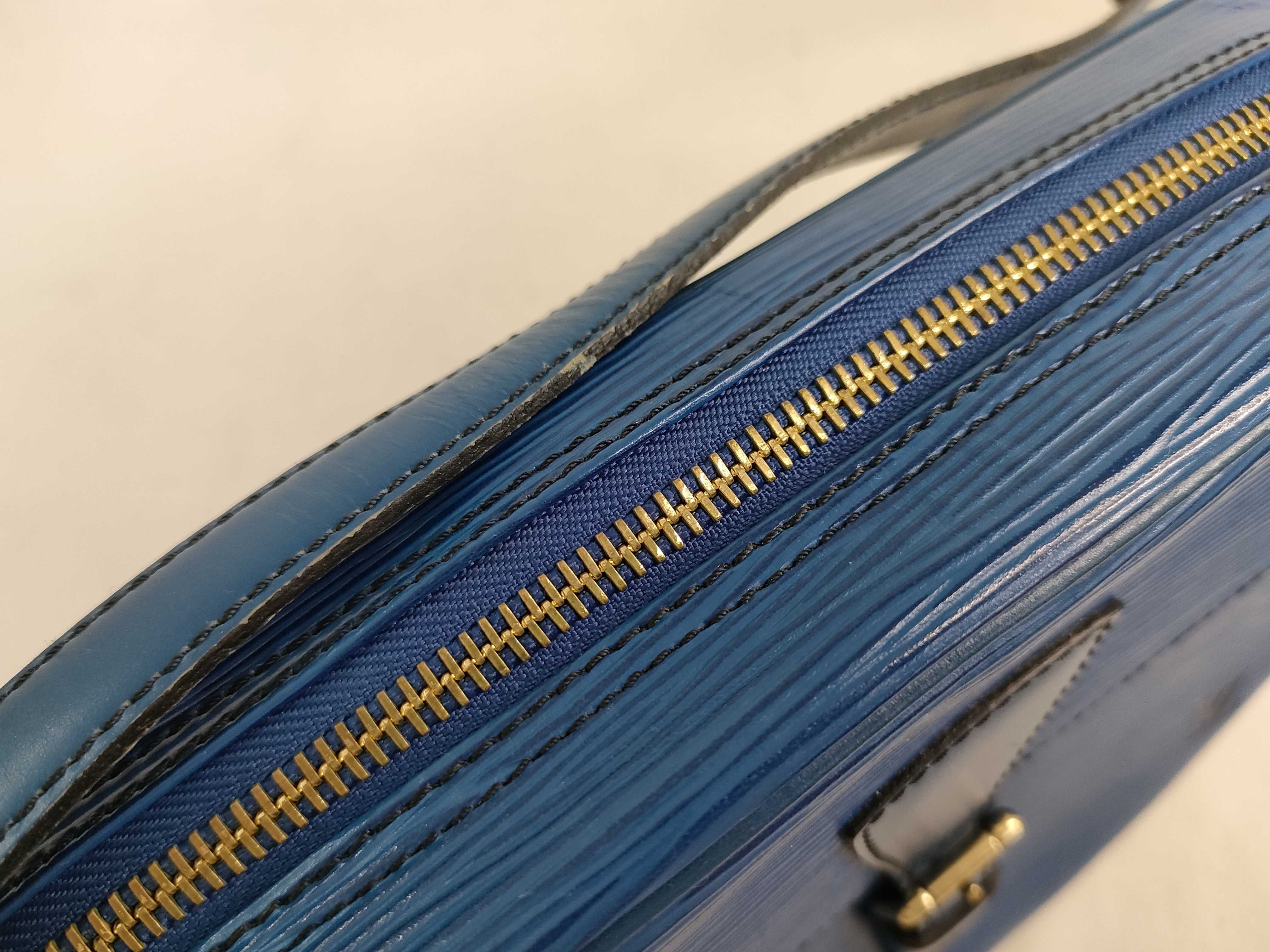 Epi Jeune Fille M52155 Shoulder Bag — view 8