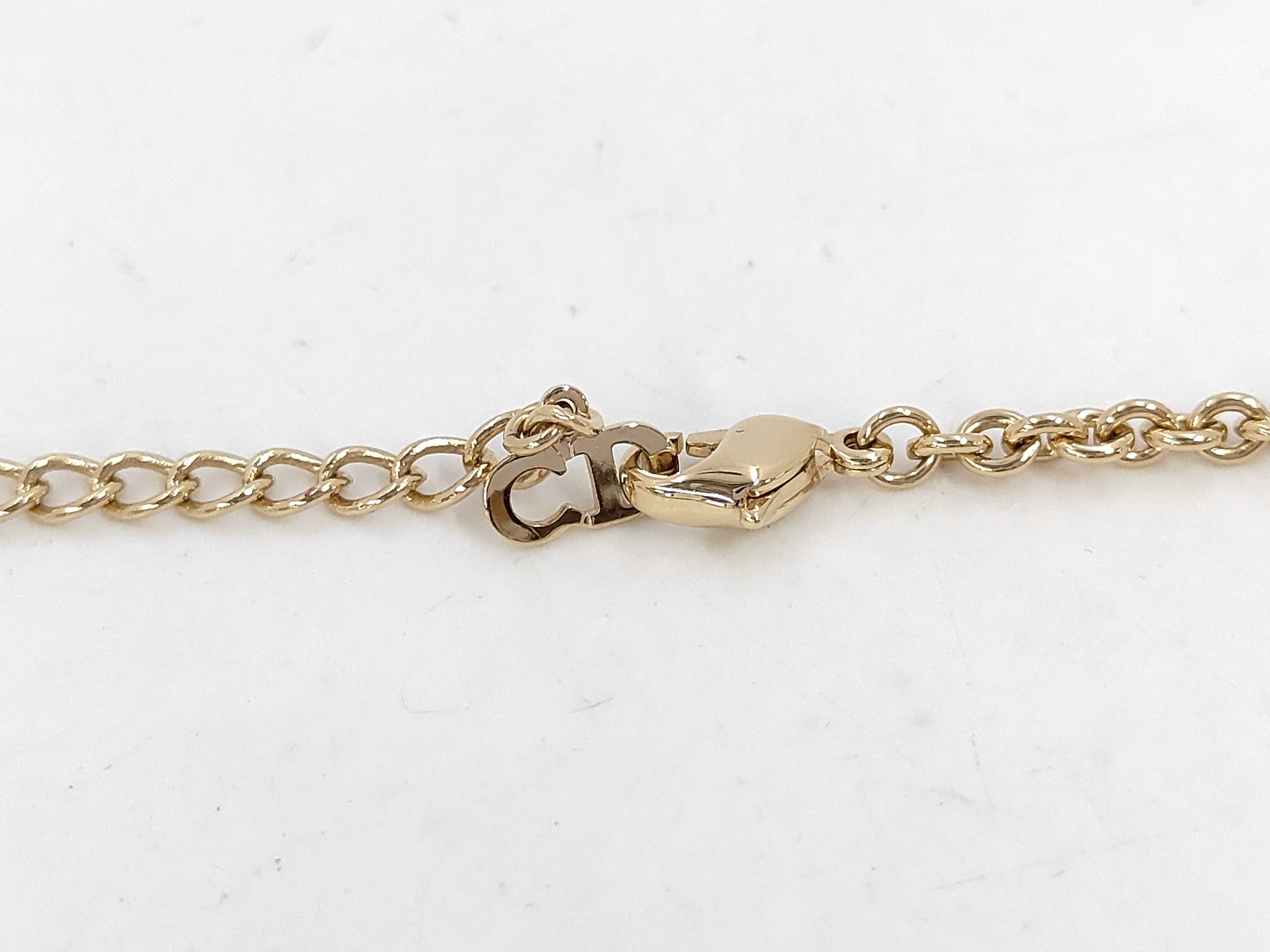 necklace — view 3