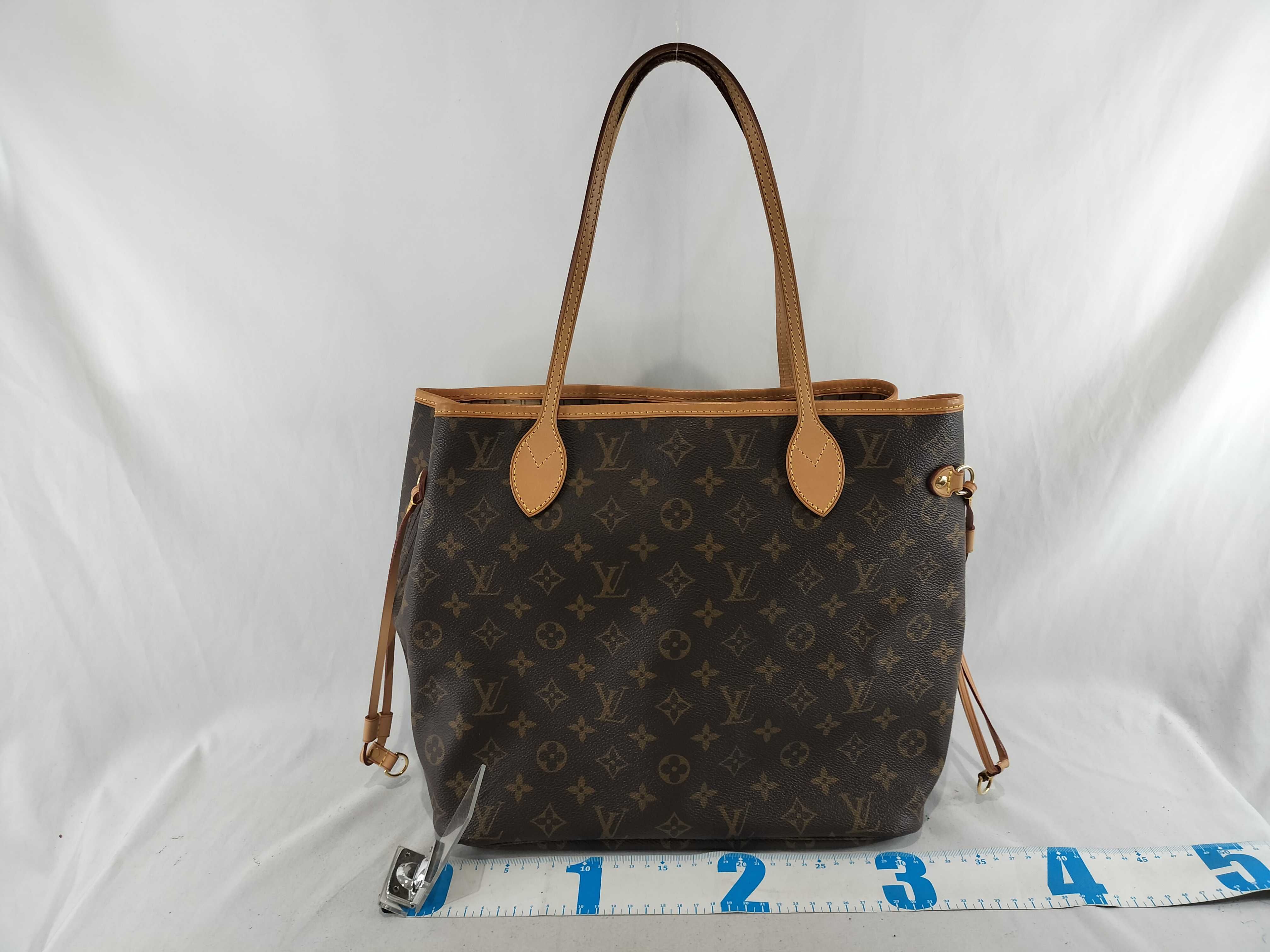 Monogram M40155 Neverfull PM (Old Model) Handbag — view 2