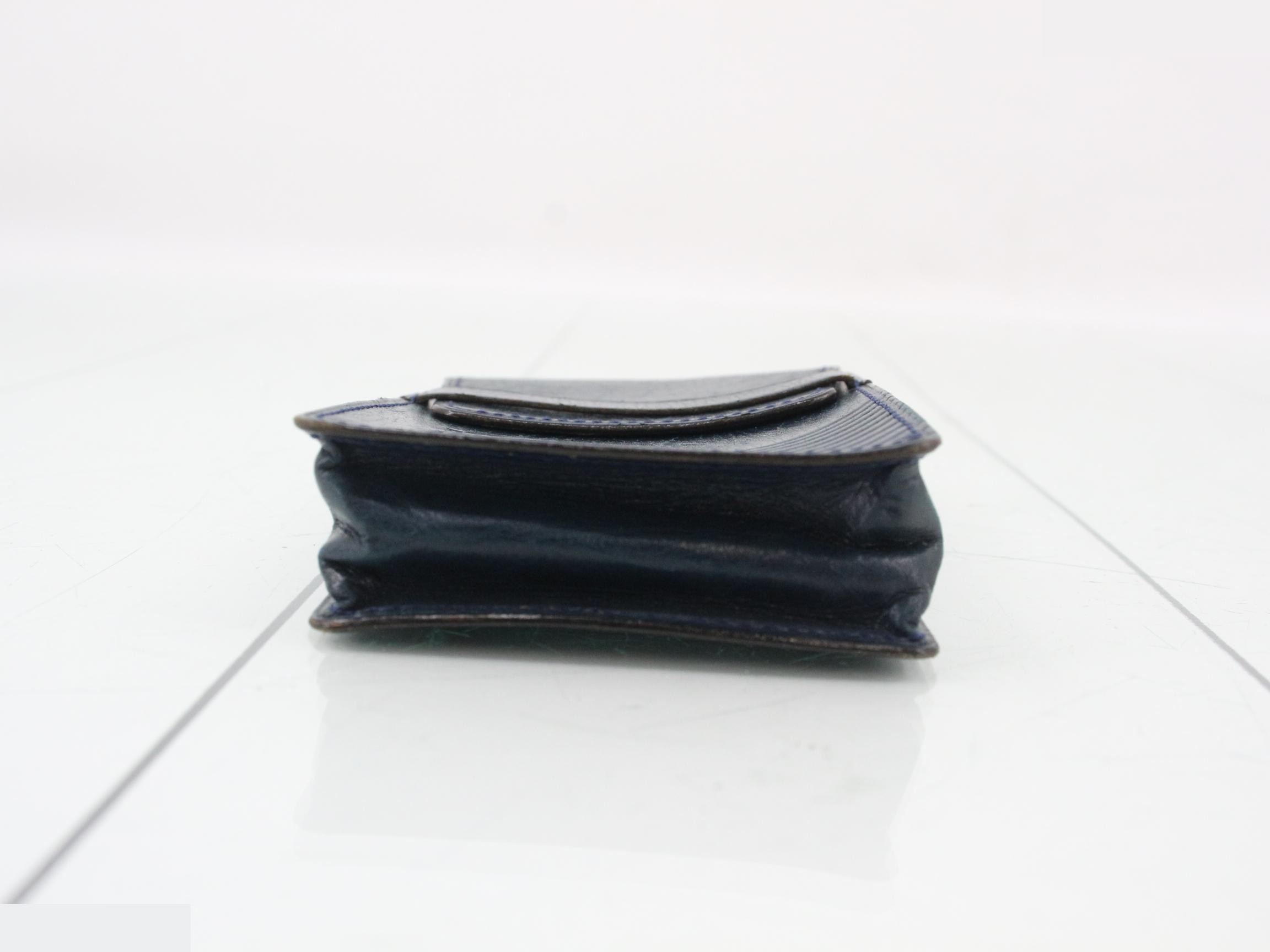 Cigarette case — view 3
