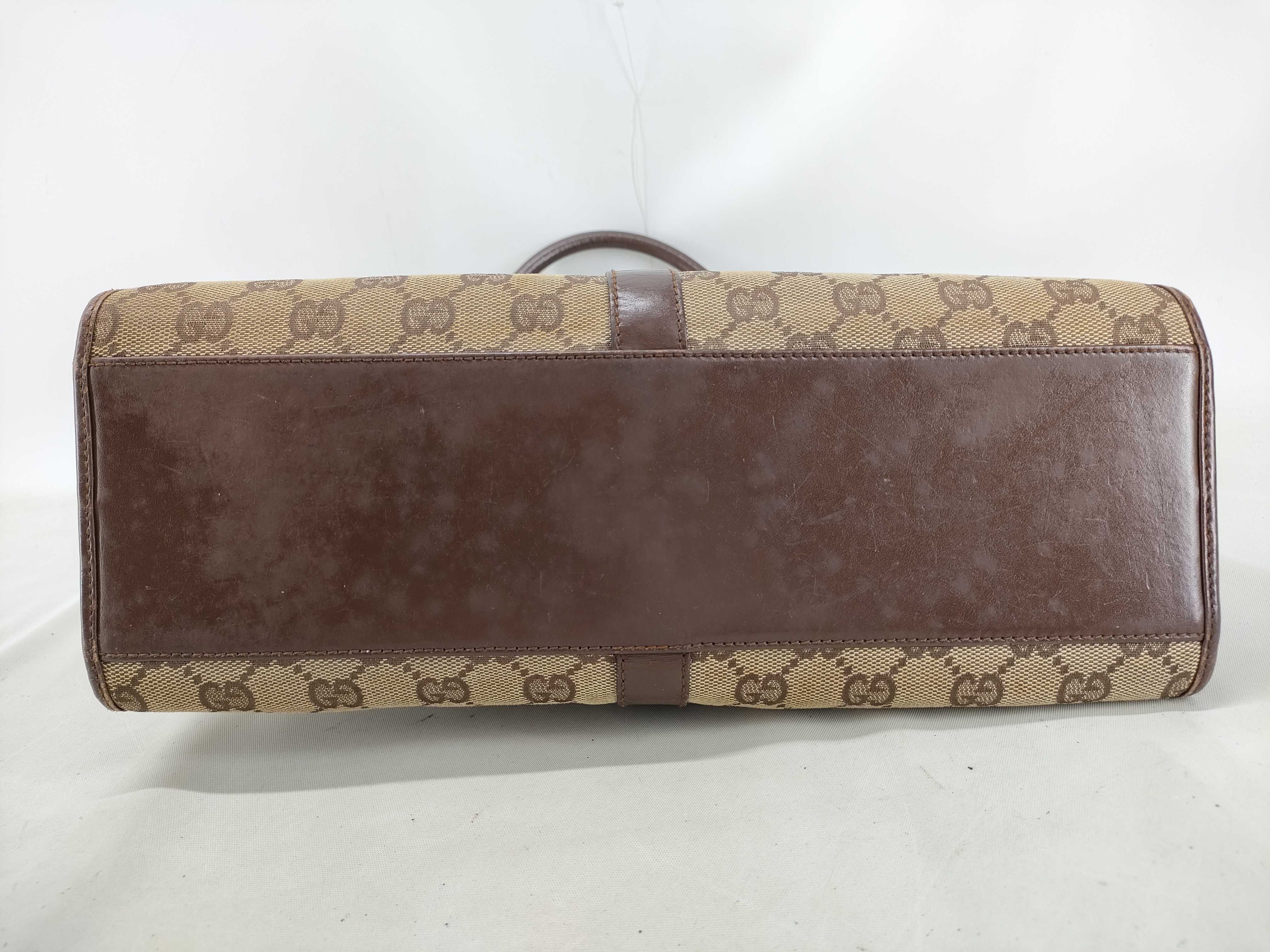 GG Canvas 01719GG Canvas Shoulder Bag with Dust Bag — view 3