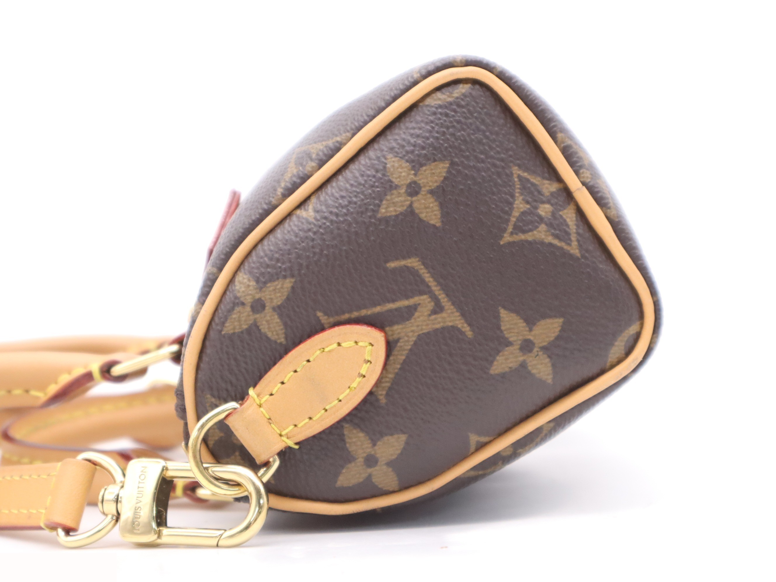 Nano Speedy with shoulder strap — view 3