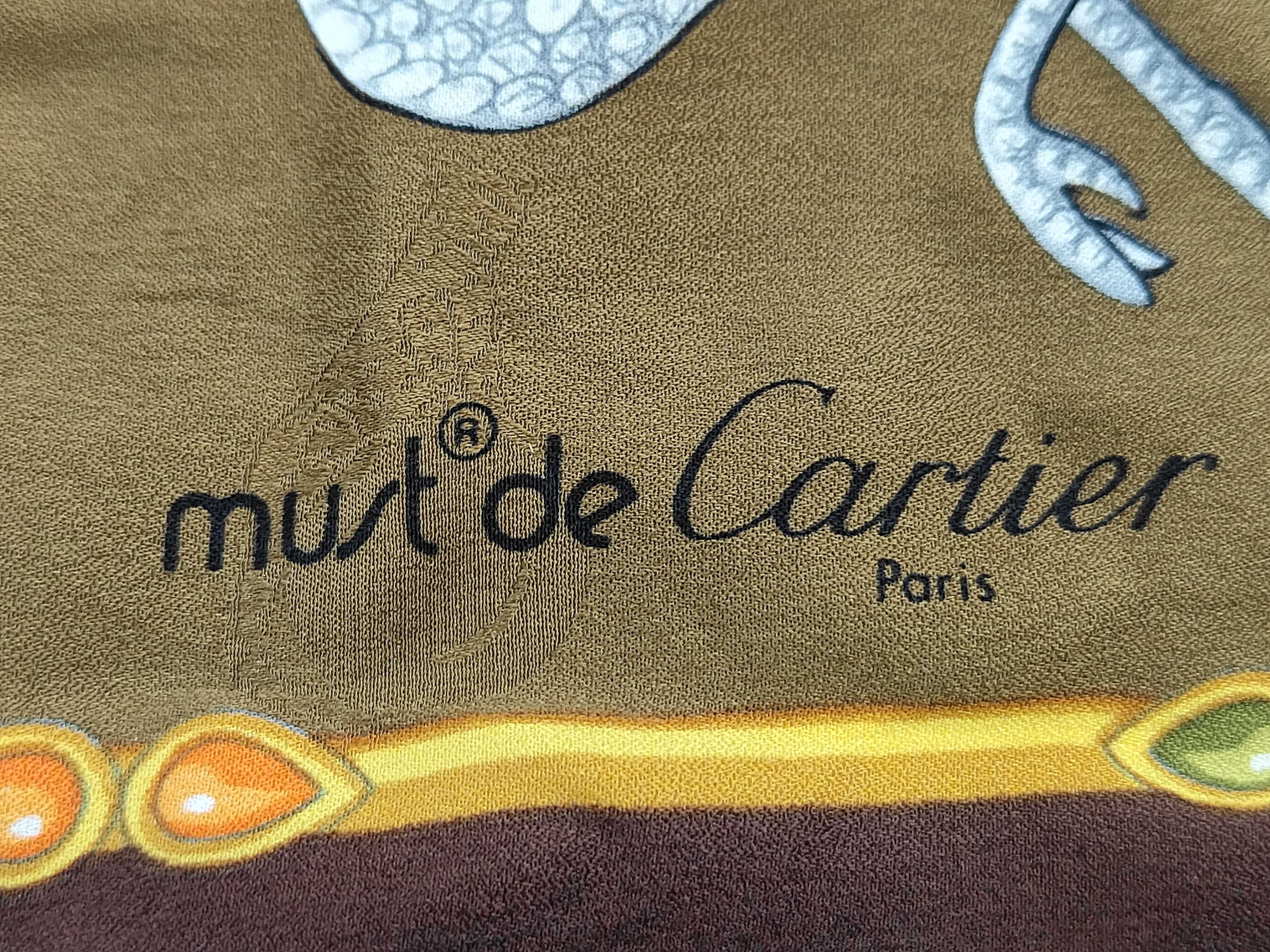 scarves and other accessories — view 3