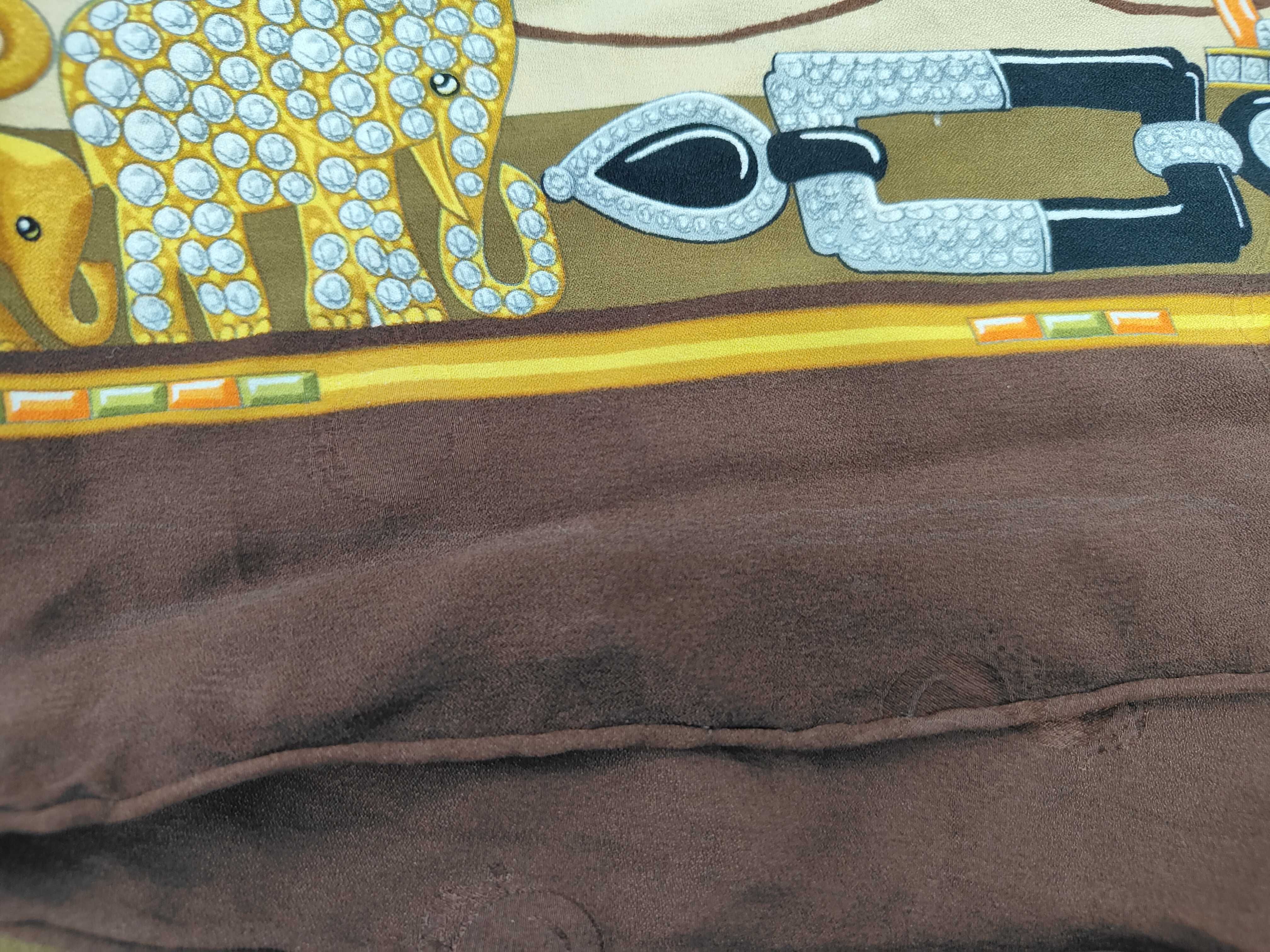 scarves and other accessories — view 7