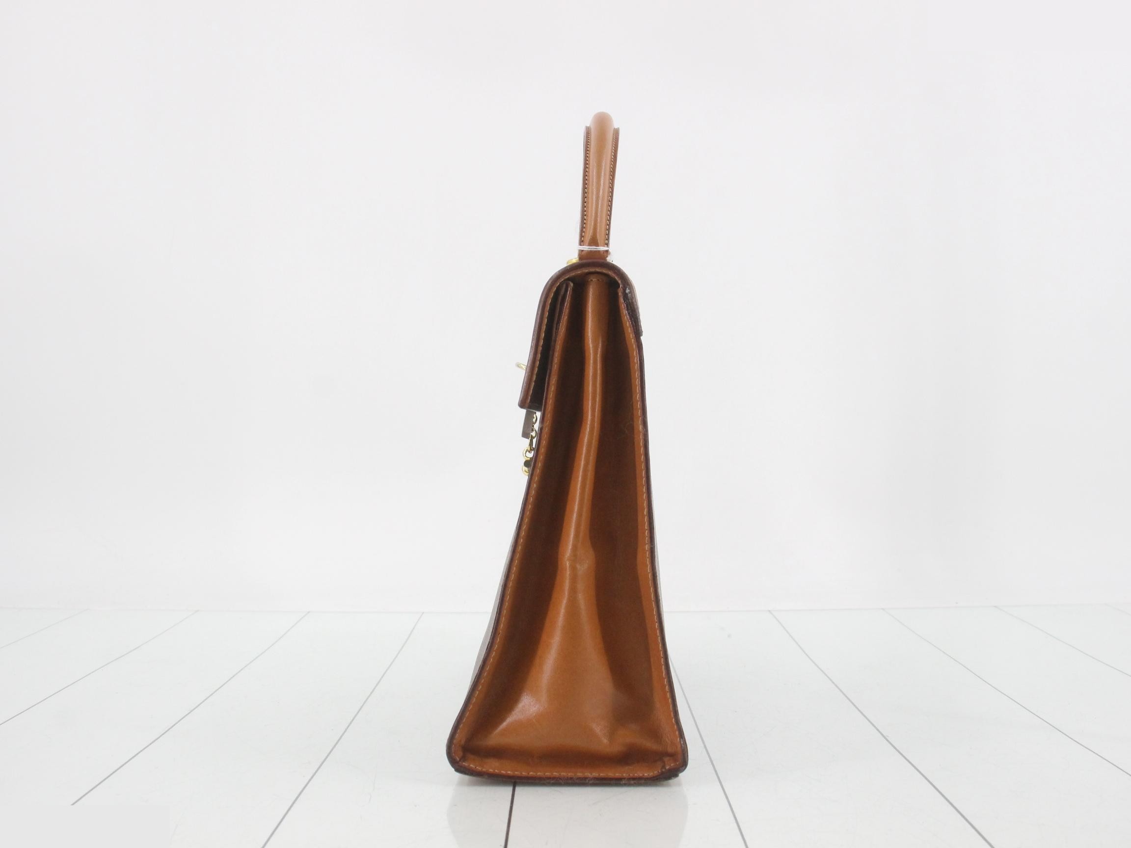 handbag — view 3