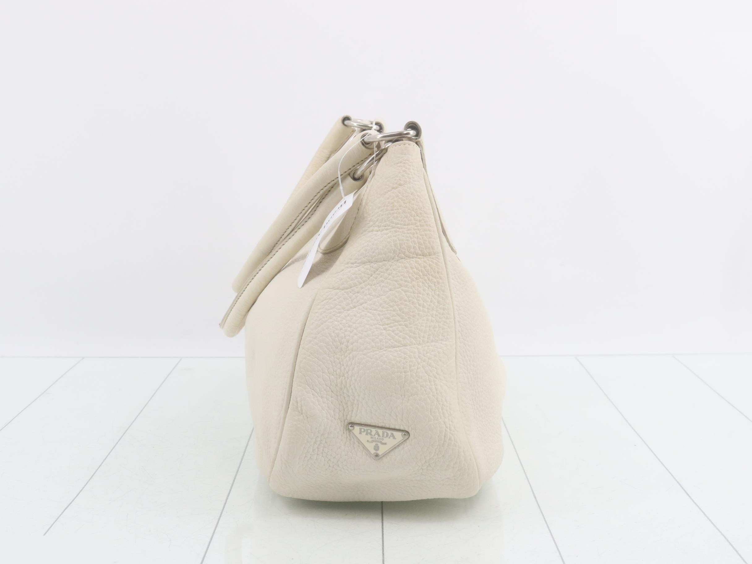 Vitello Moon Shoulder Bag — view 4