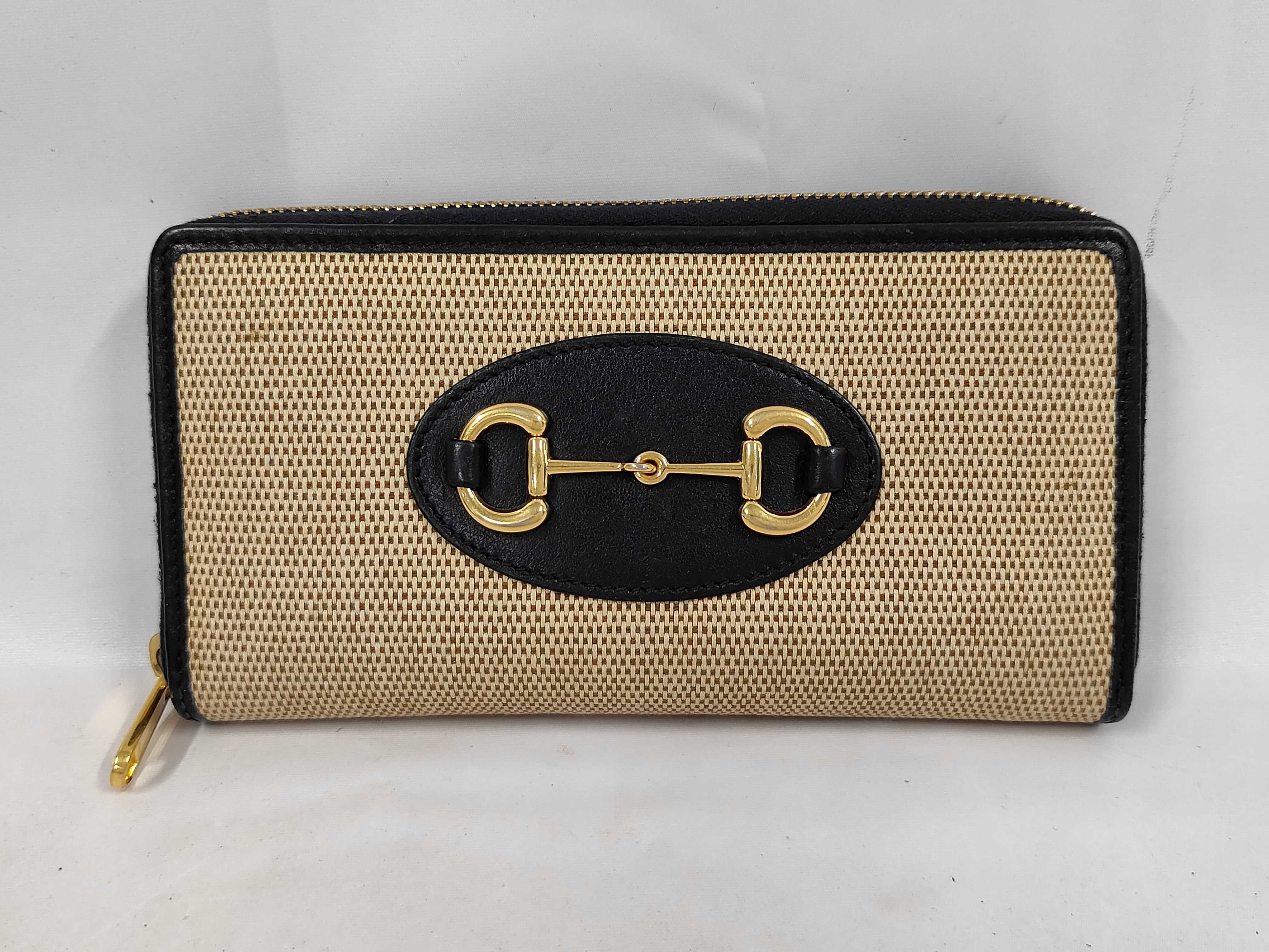 621889 Canvas 1955 Horsebit Round Zip Wallet