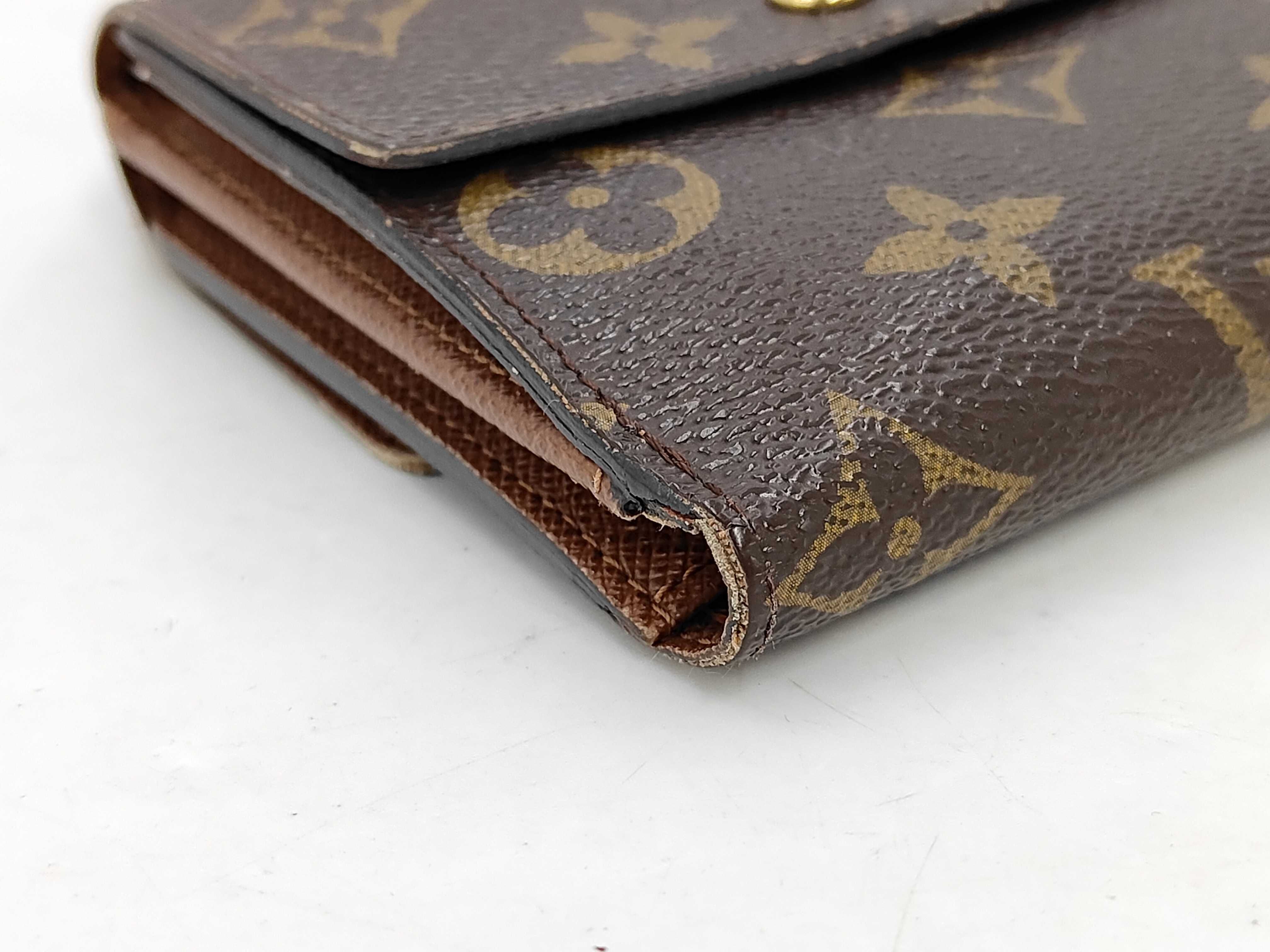 Monogram Portemonnaie Billet Carte Credit Bi-fold Wallet with Double Snap Closure TH1925 SP4188 Wallet — view 4