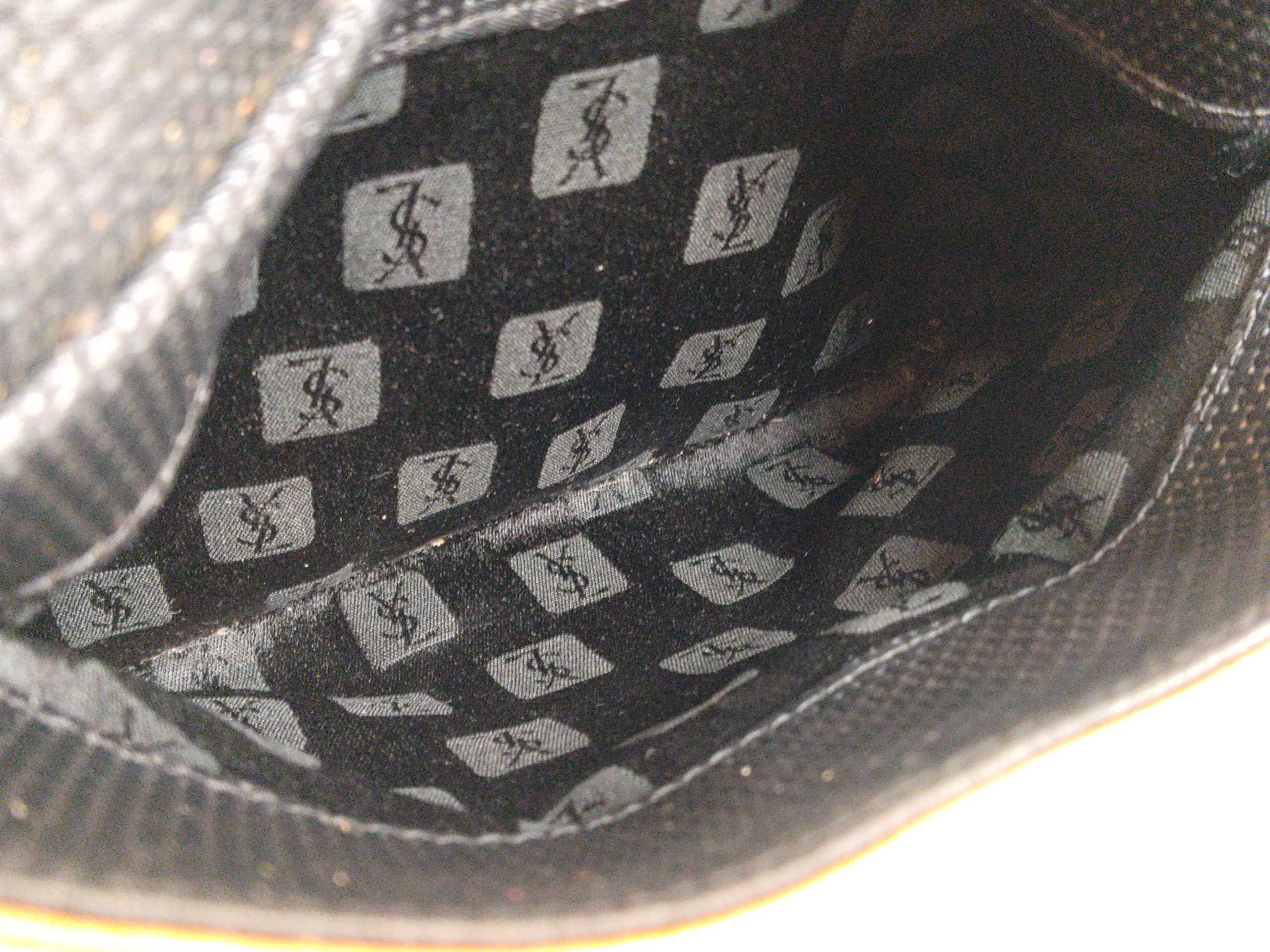Shoulder Bag (with original box) — view 14