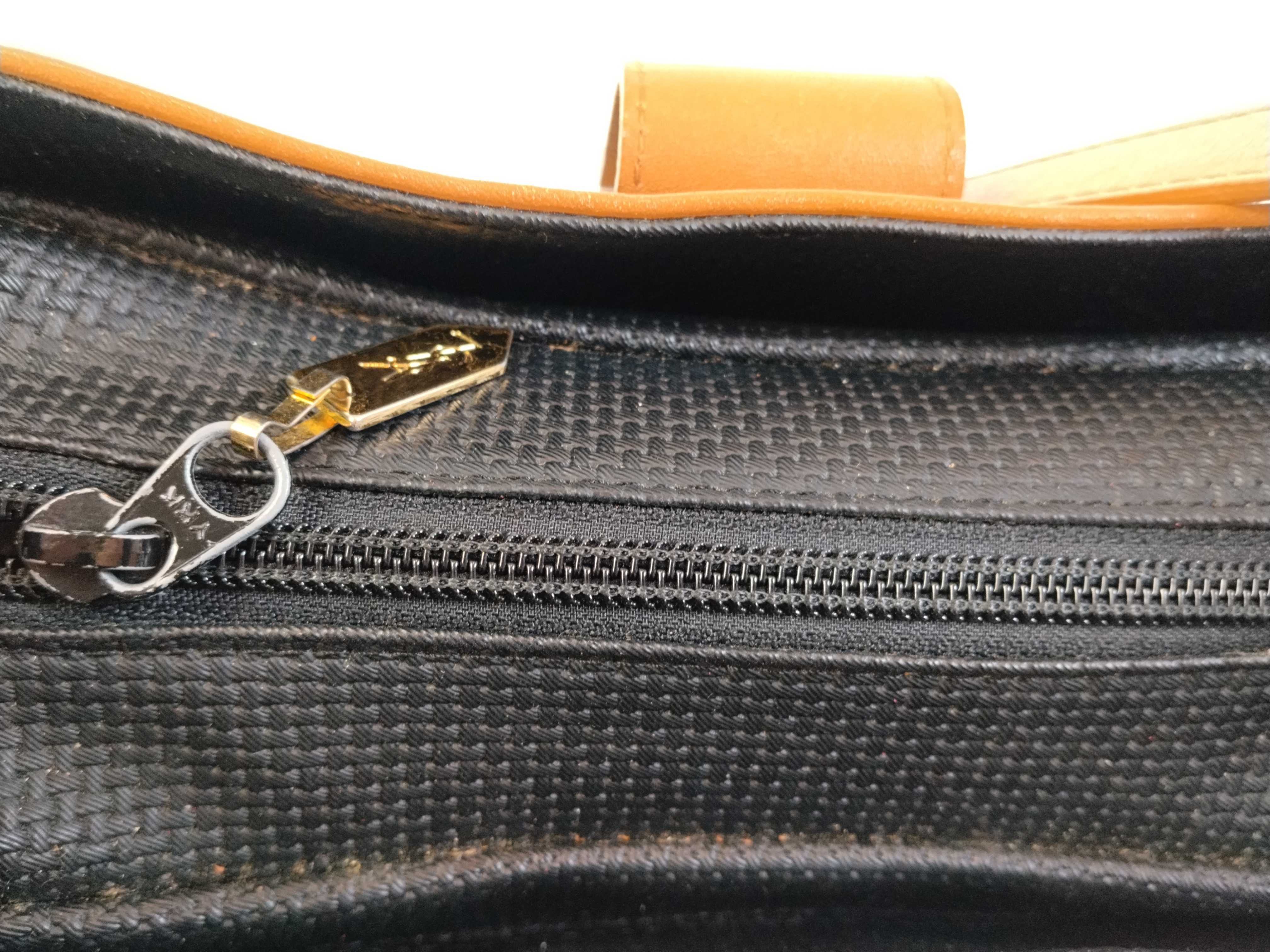 Shoulder Bag (with original box) — view 8