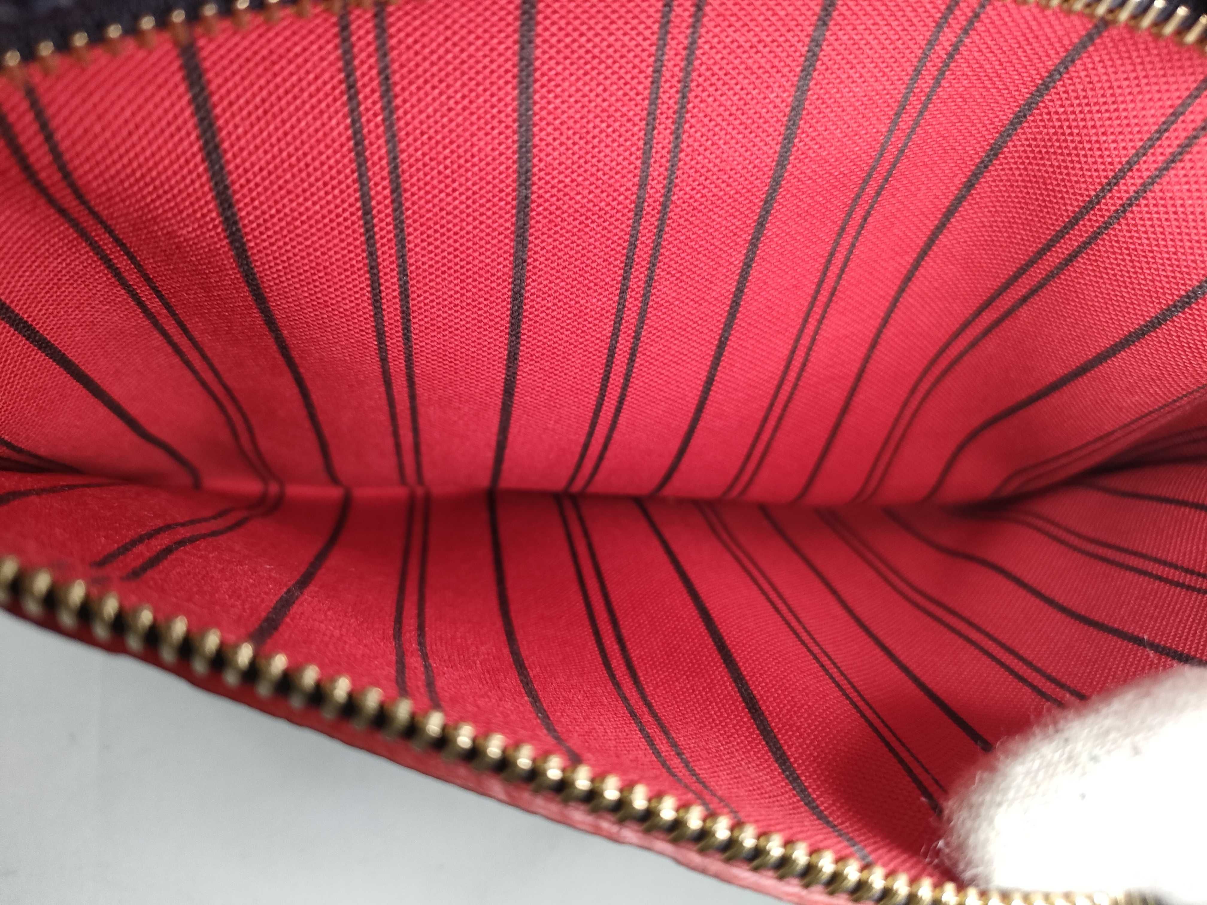 Monogram Empreinte Louis Vuitton Pochette Métis MM Monogram Empreinte Marine Rouge 2-Way Shoulder Bag Handbag — view 14