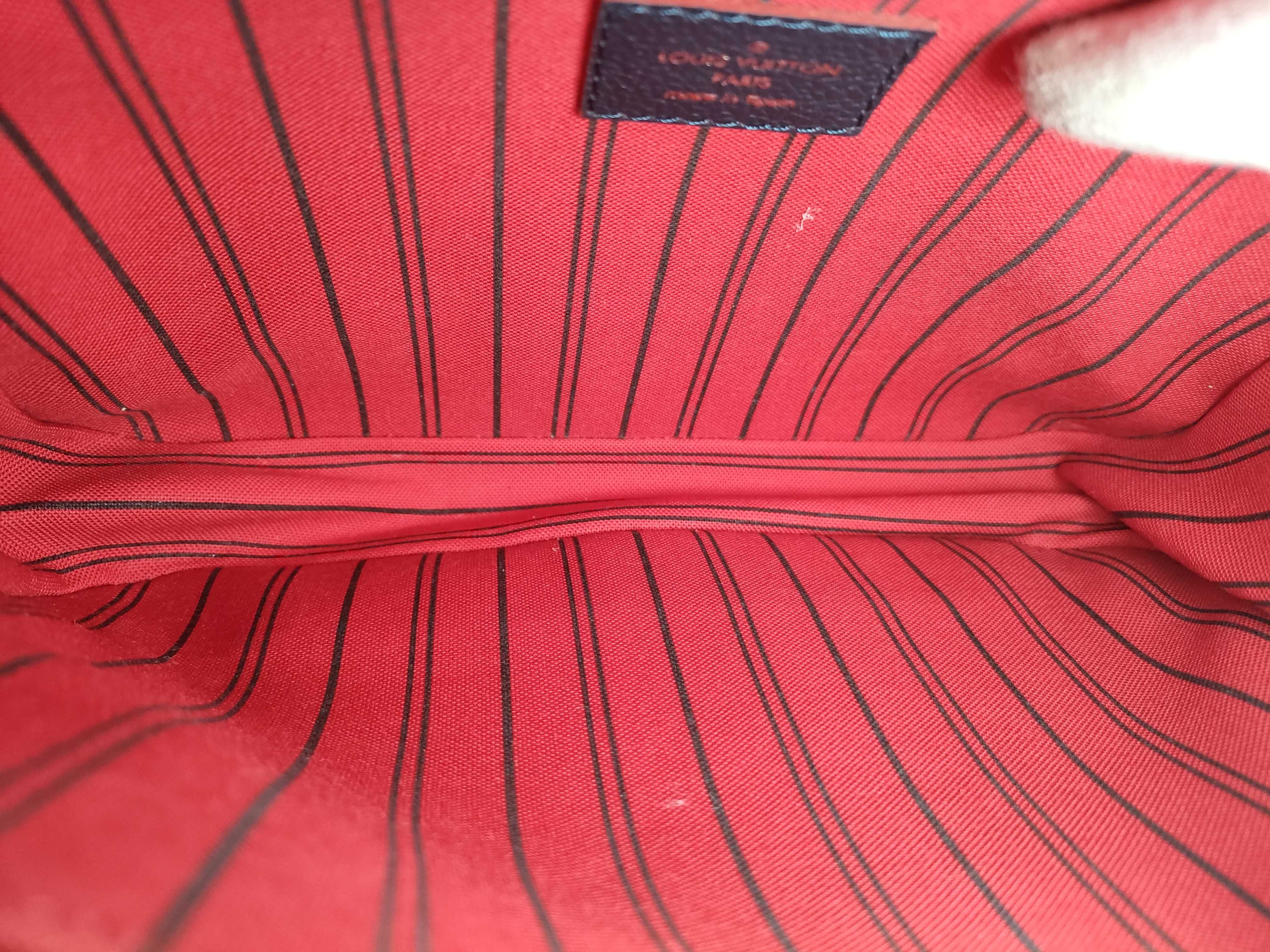 Monogram Empreinte Louis Vuitton Pochette Métis MM Monogram Empreinte Marine Rouge 2-Way Shoulder Bag Handbag — view 9