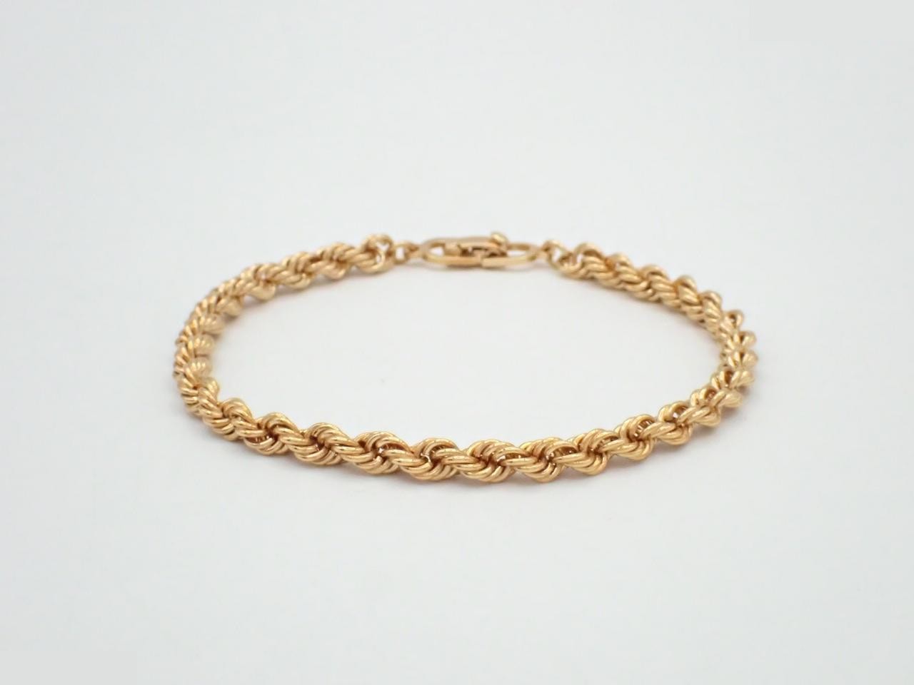 Bracelet, wrist circumference approximately 19 cm