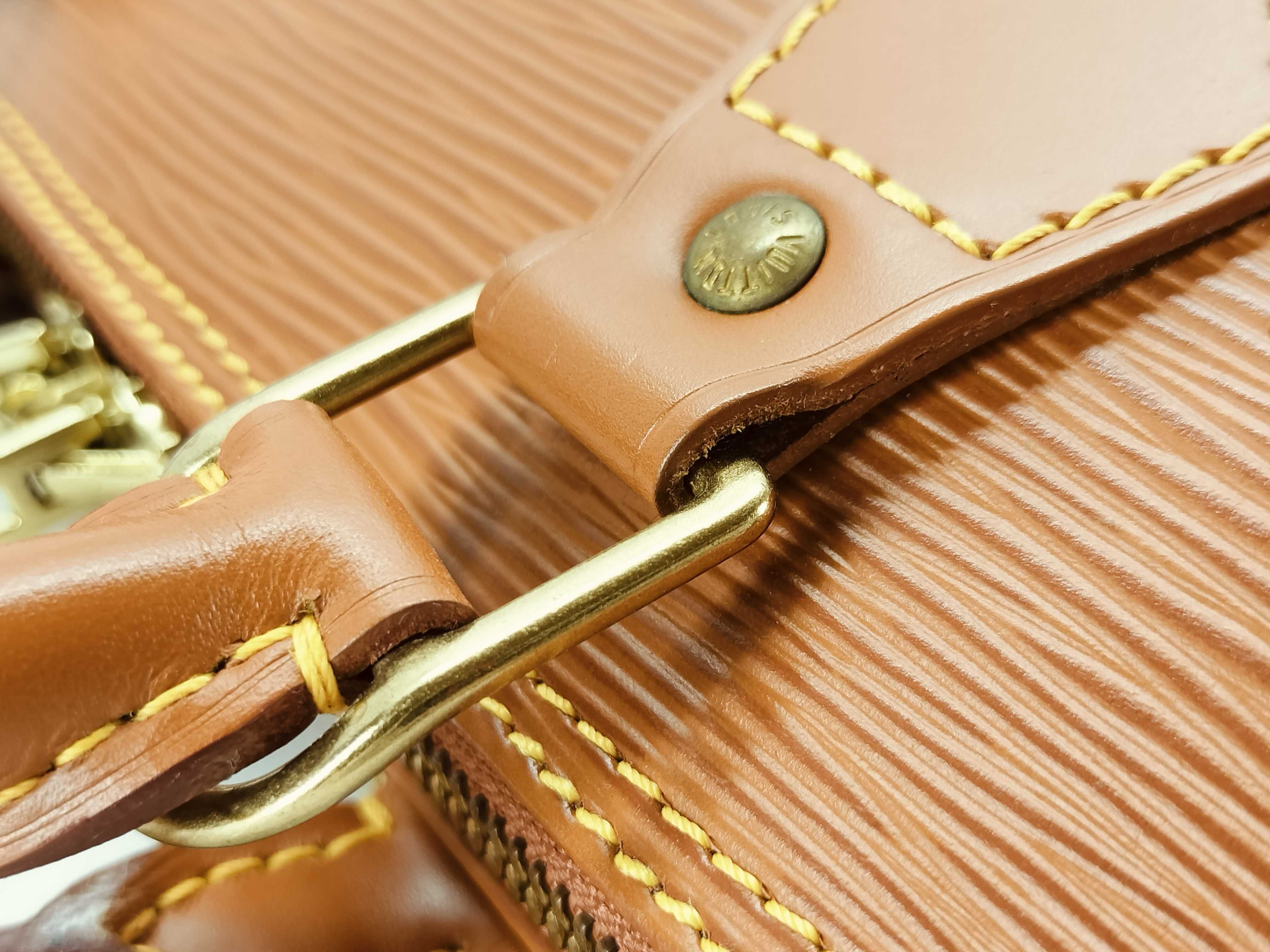 Epi Alma M52143 MI0906 Brown Handbag — view 5